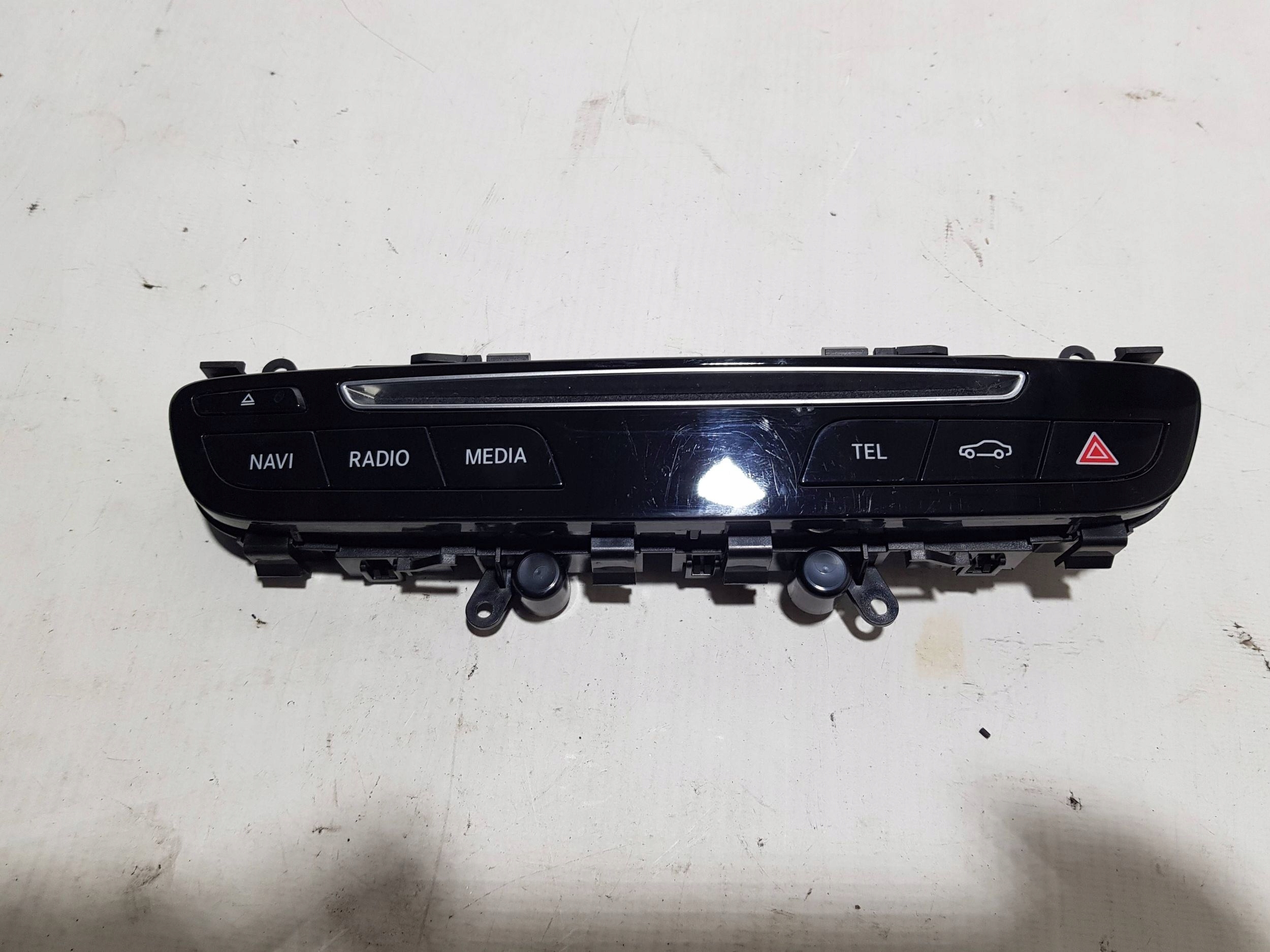 PANEL RADIA des warnblickschalters MERCEDES W205 A2059053601
