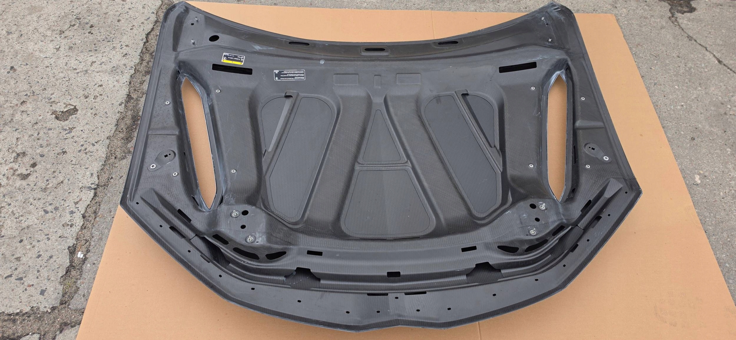 Lamborghini Urus Perfomante CARBON bonnet