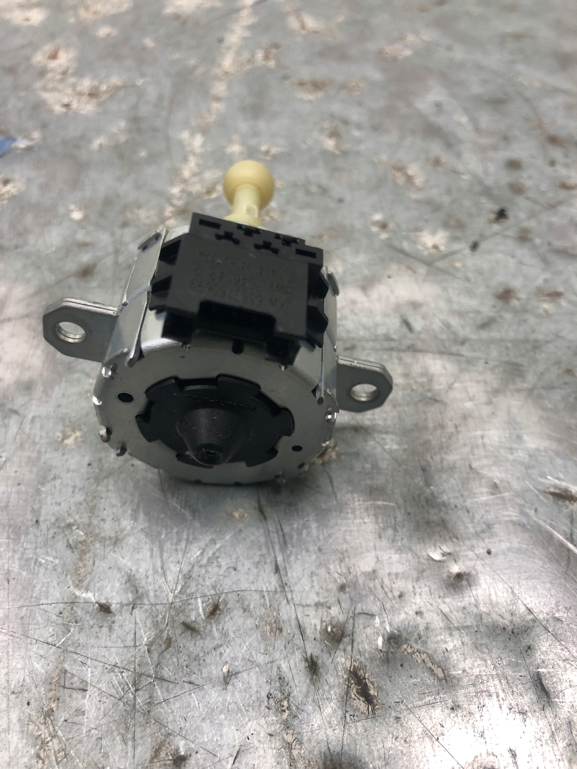 mini motor control lights BMW F10 7046049