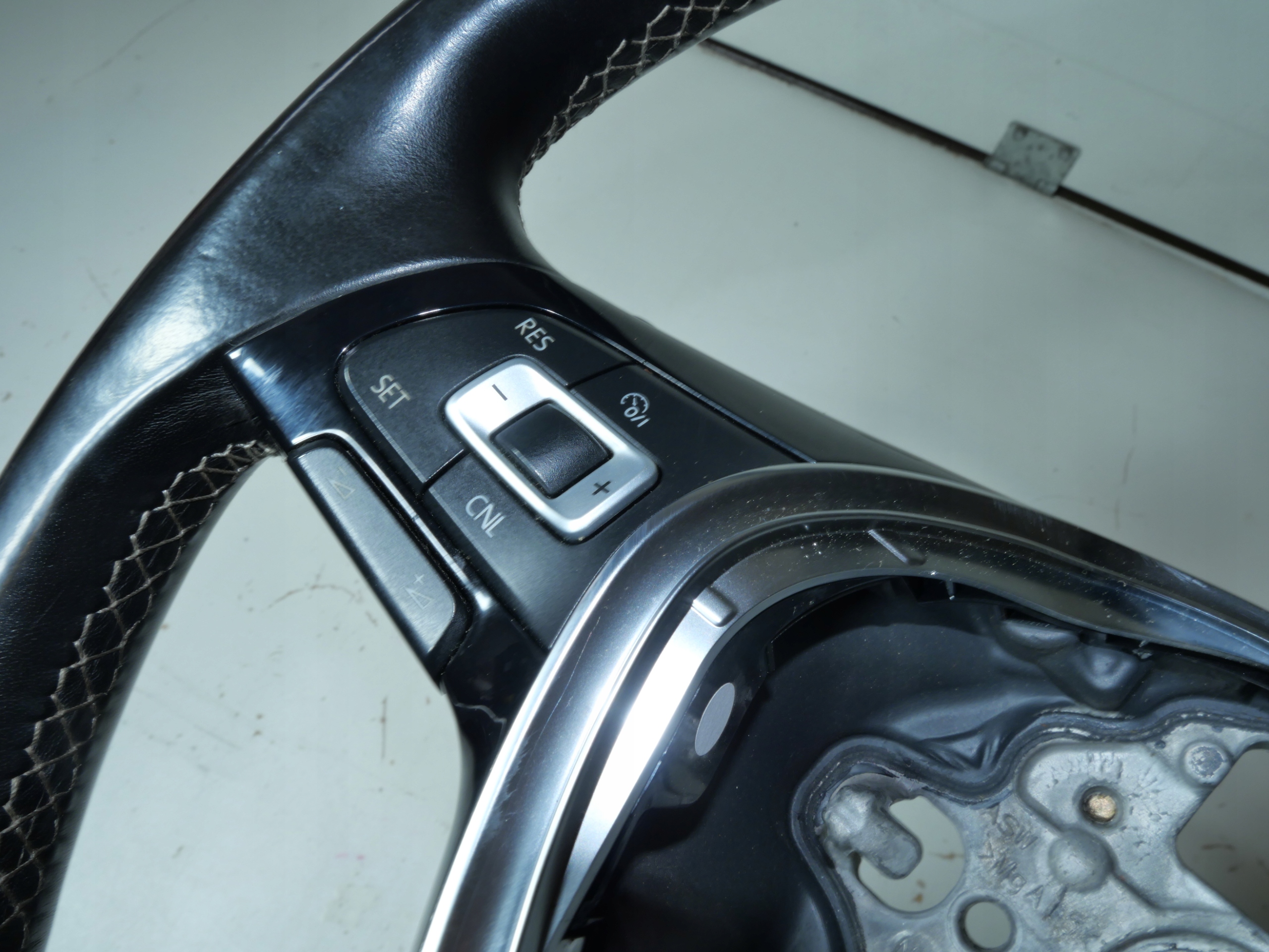 VW T6 MULTIVAN steering wheel, leather