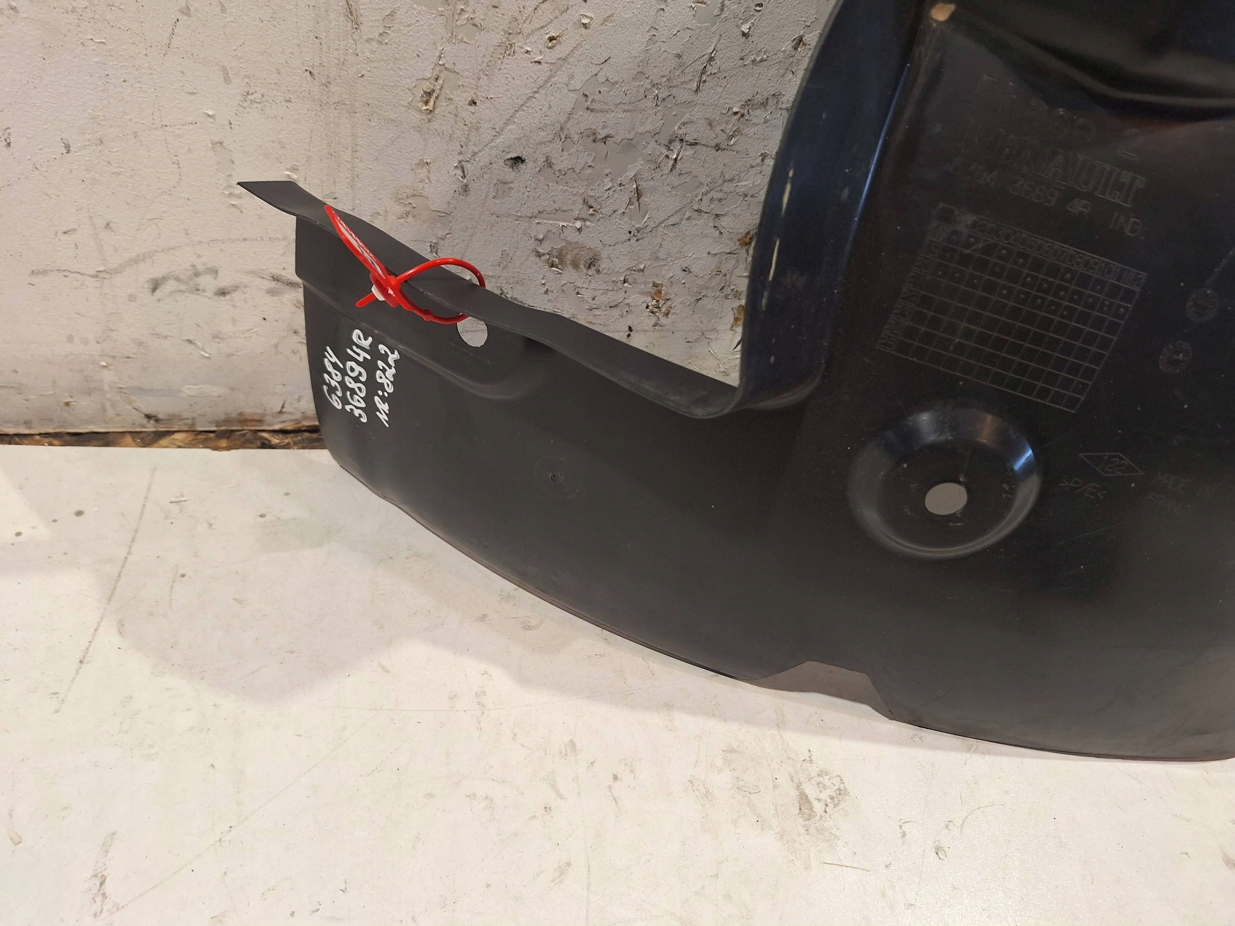mudguard front left 638436894R RENAULT MASTER III 2019