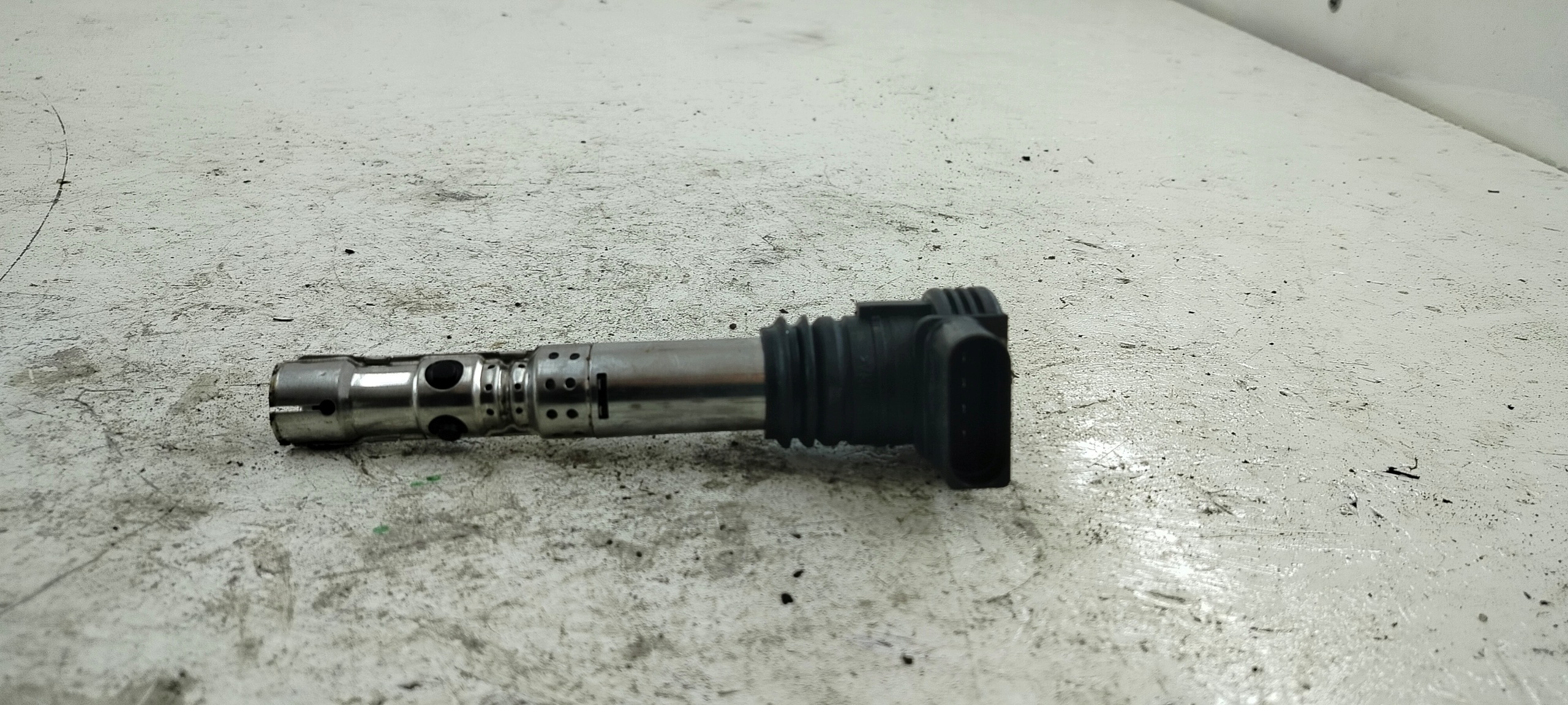 VW GOLF IV AUDI A3 8L 1.8 T coil ignition 0040102043