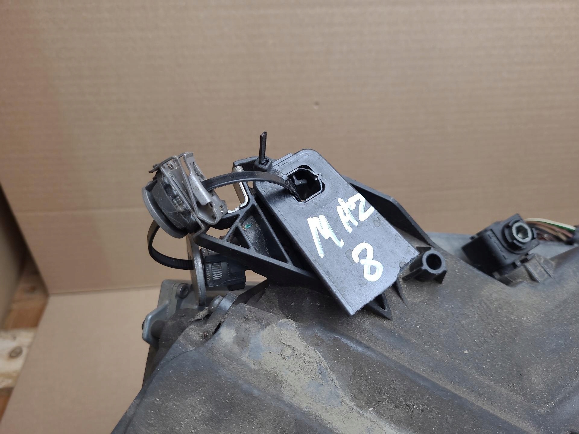 light front right side Audi A6 C7 2012 4G0941034A