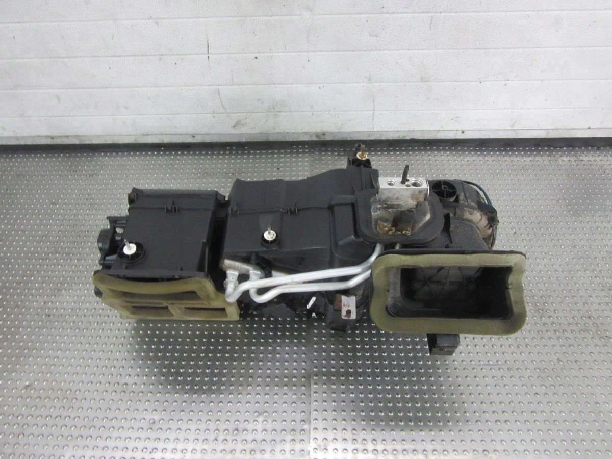 Durango II 4.7 и 2004 нагреватель воздуходувка корпус