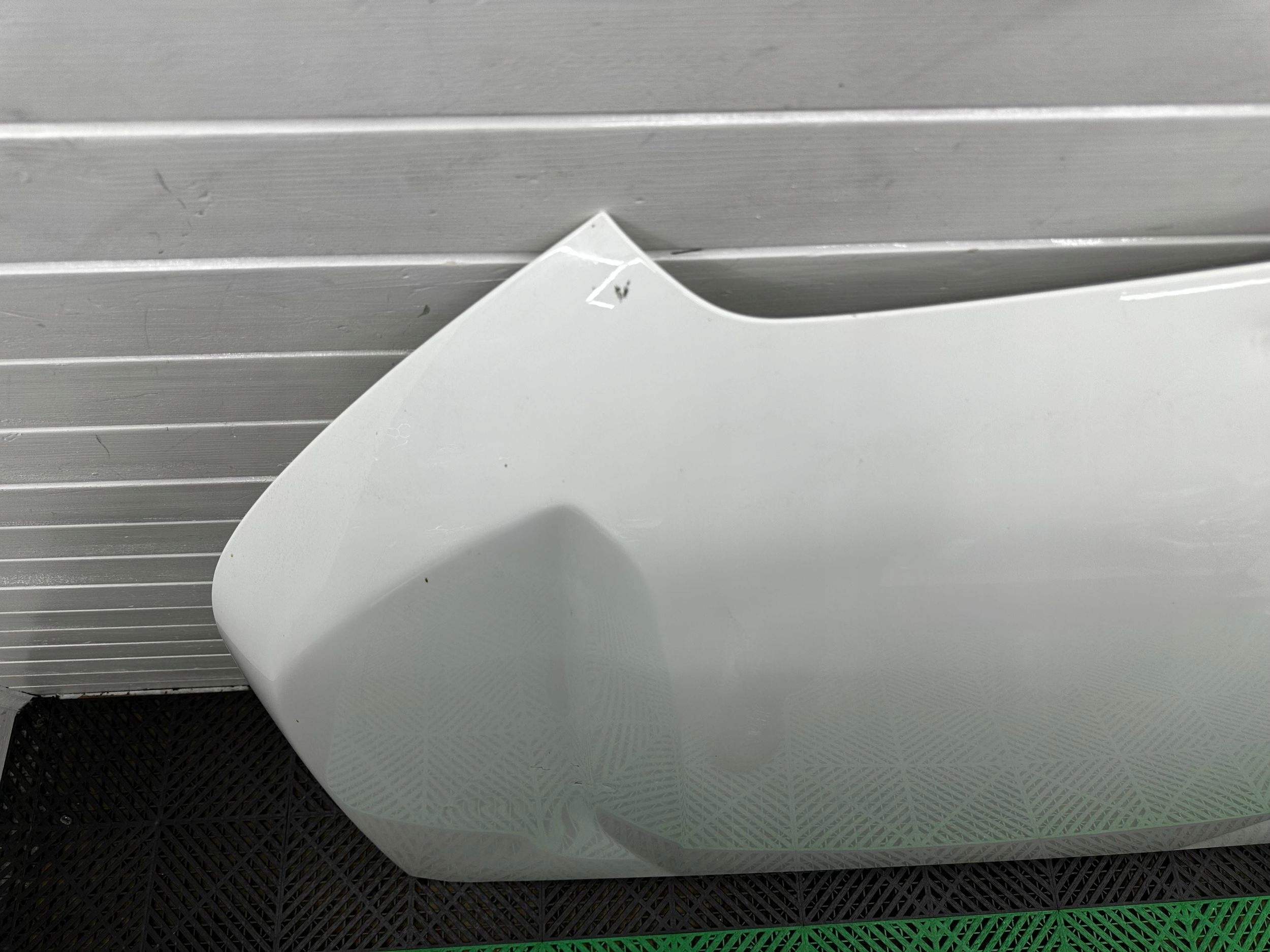 bonnet BMW X1 U11