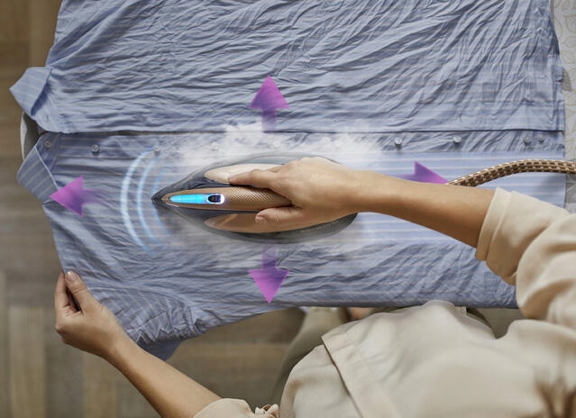 GENERATOR PARY PHILIPS PERFECTCARE ELITE PLUS GC9682/80 2700W STACJA PAROWA Model GC9682/80