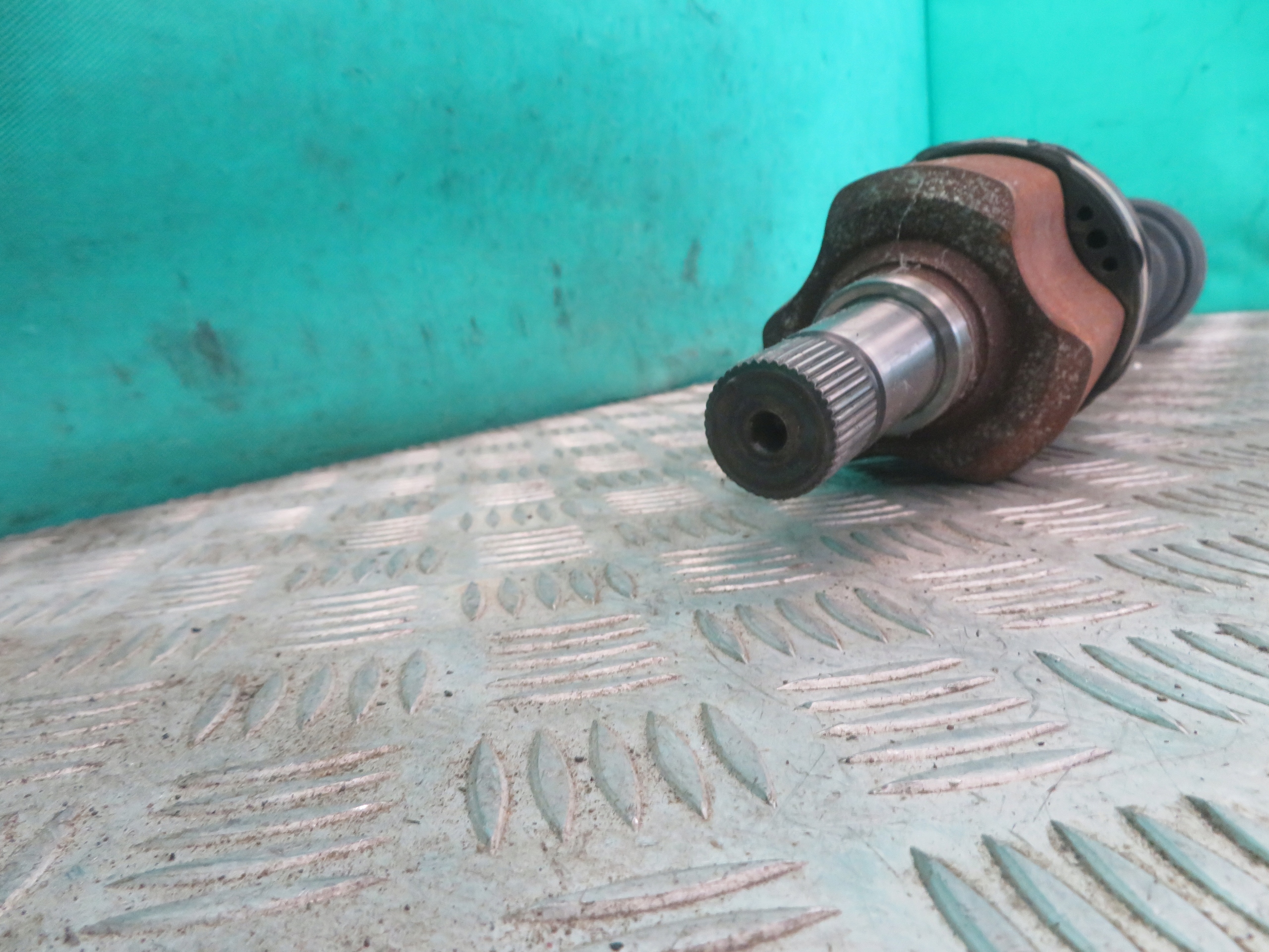 semi-axis left BOXER JUMPER DUCATO 23R 01380047080