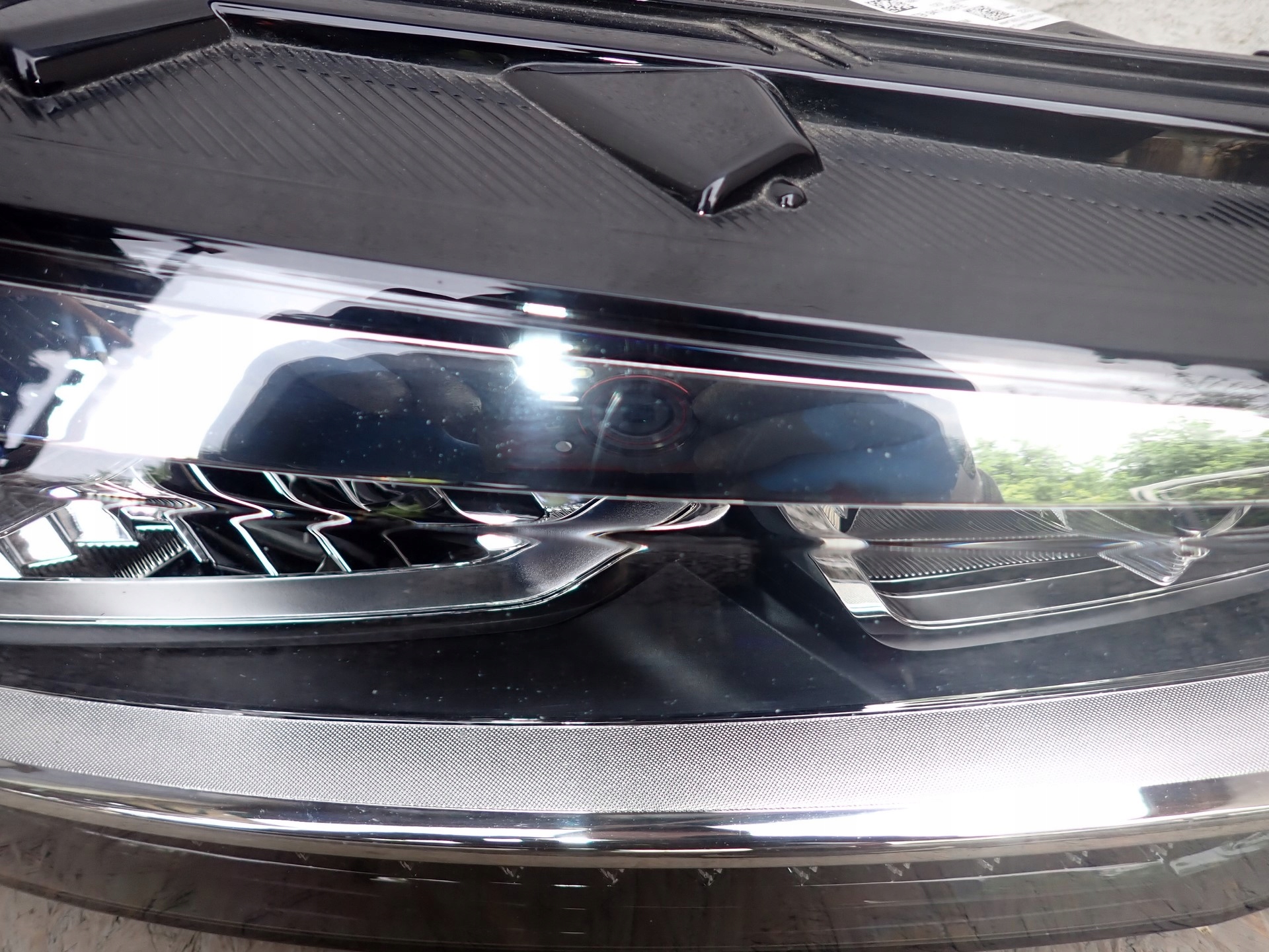 light right REFLEKTOR FULL LED VW TOURAN 5TB 5T1 2015- 5TB941036E
