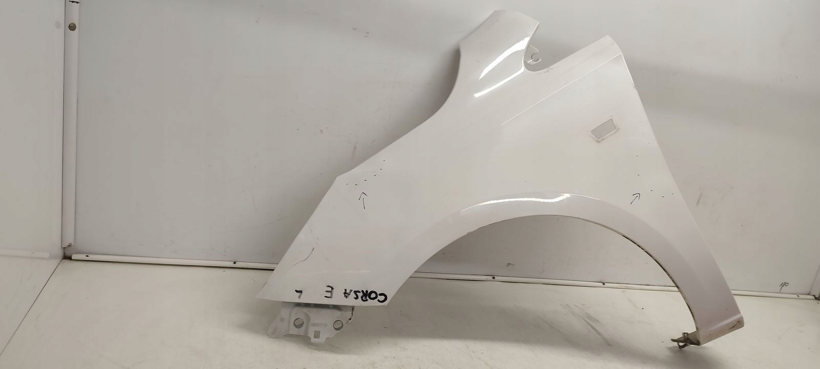 fender left front front Opel Corsa E