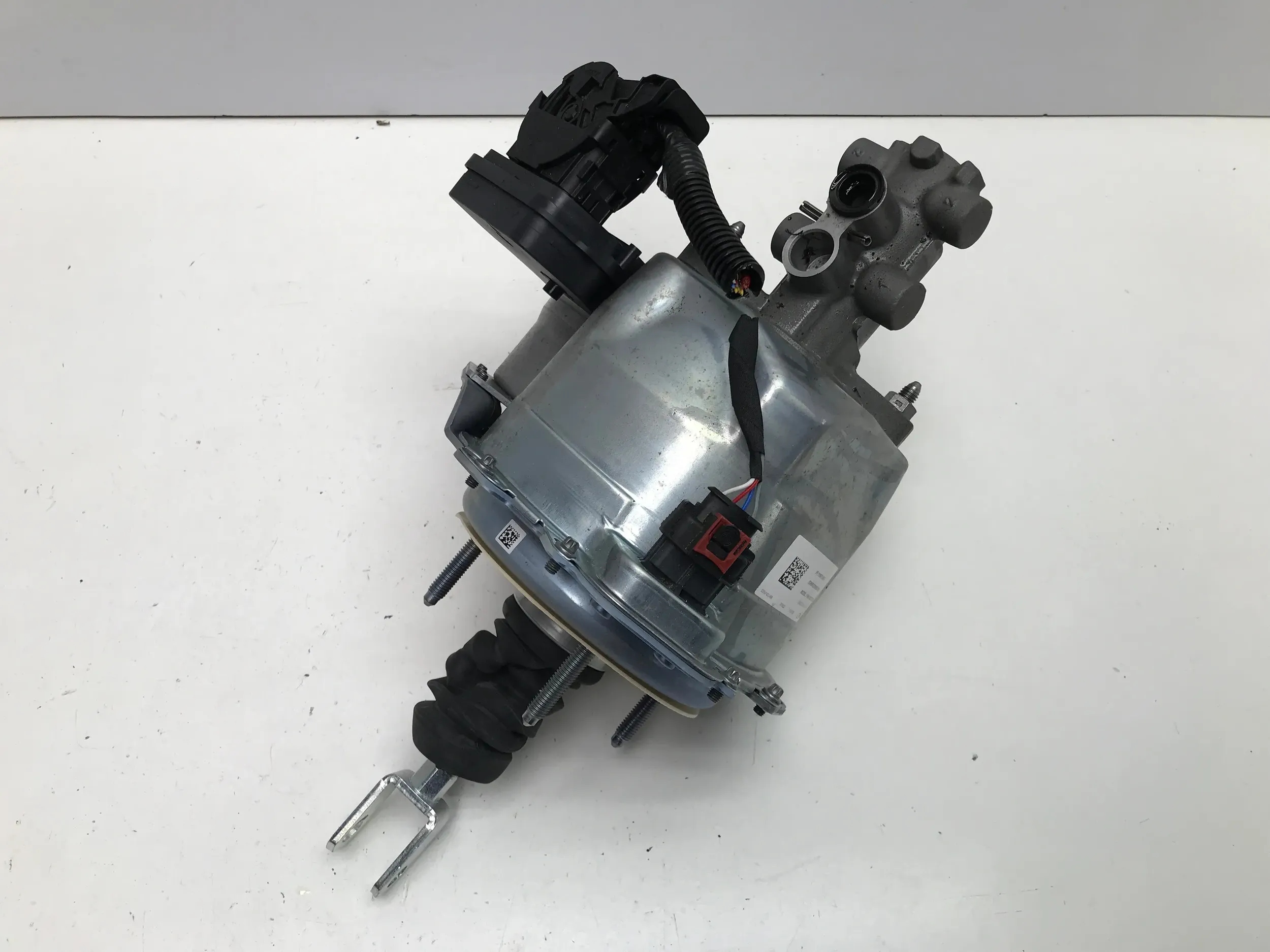 TESLA MODEL Y 2023 SERWO HAMULCOWE POMA HAMULCOWA 1188672-00-B