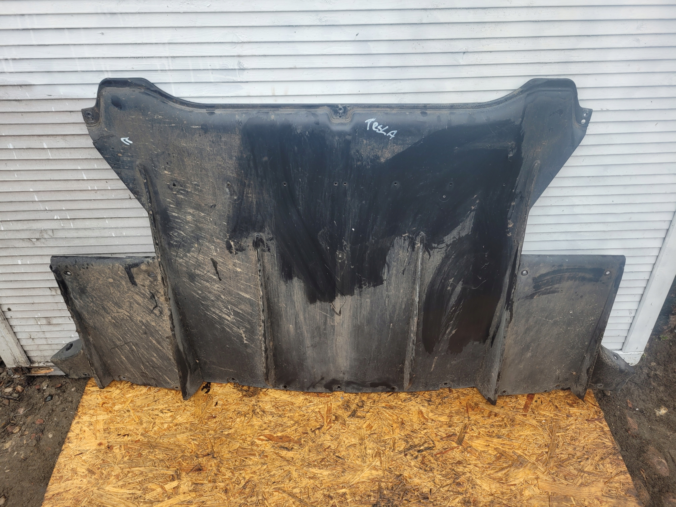 Blende Abdeckung abdeckung Unterfahrschutz TESLA X 1035499-00