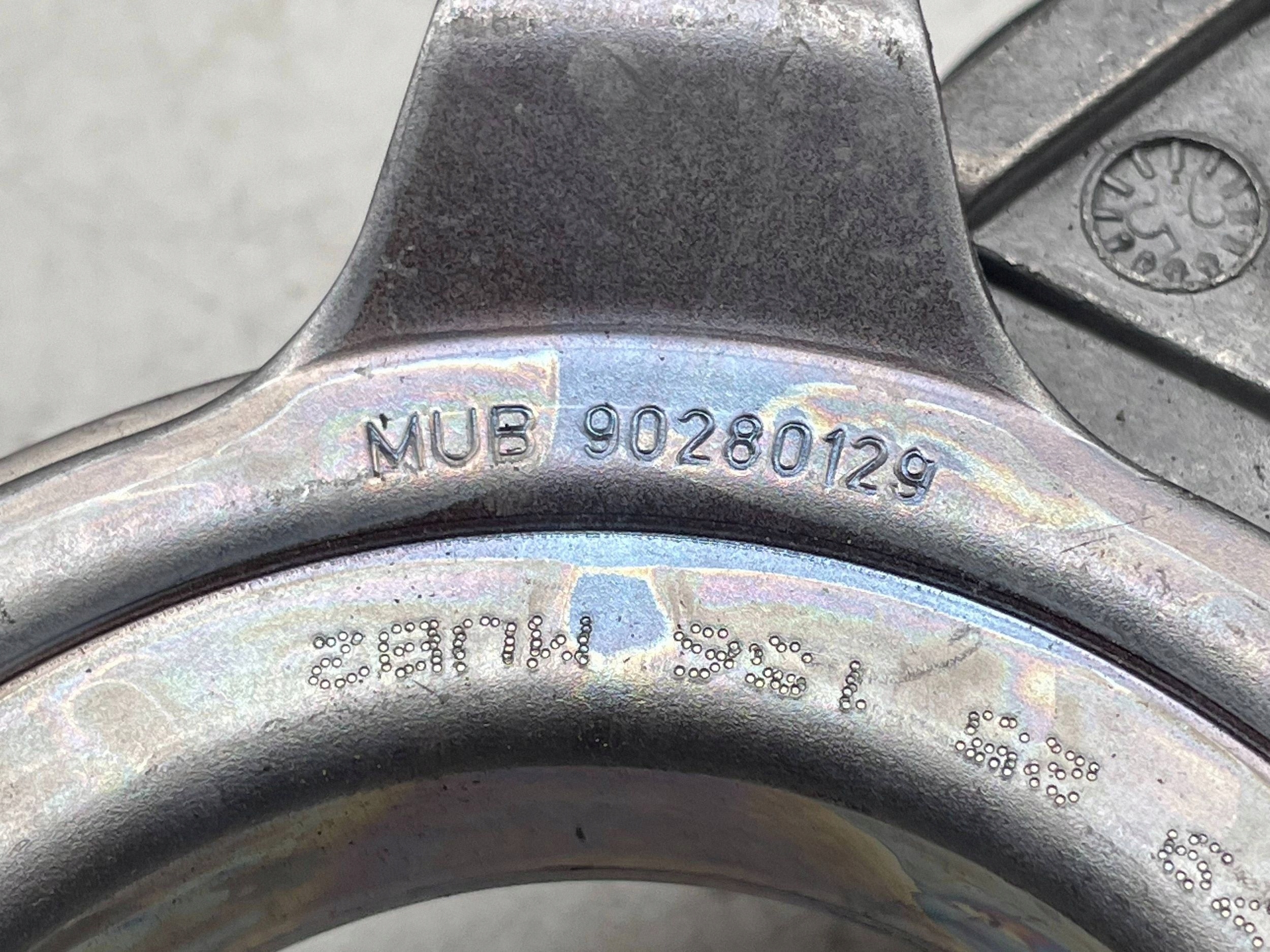 lock windows bocznej of the rear left side Audi A6 C7 W308