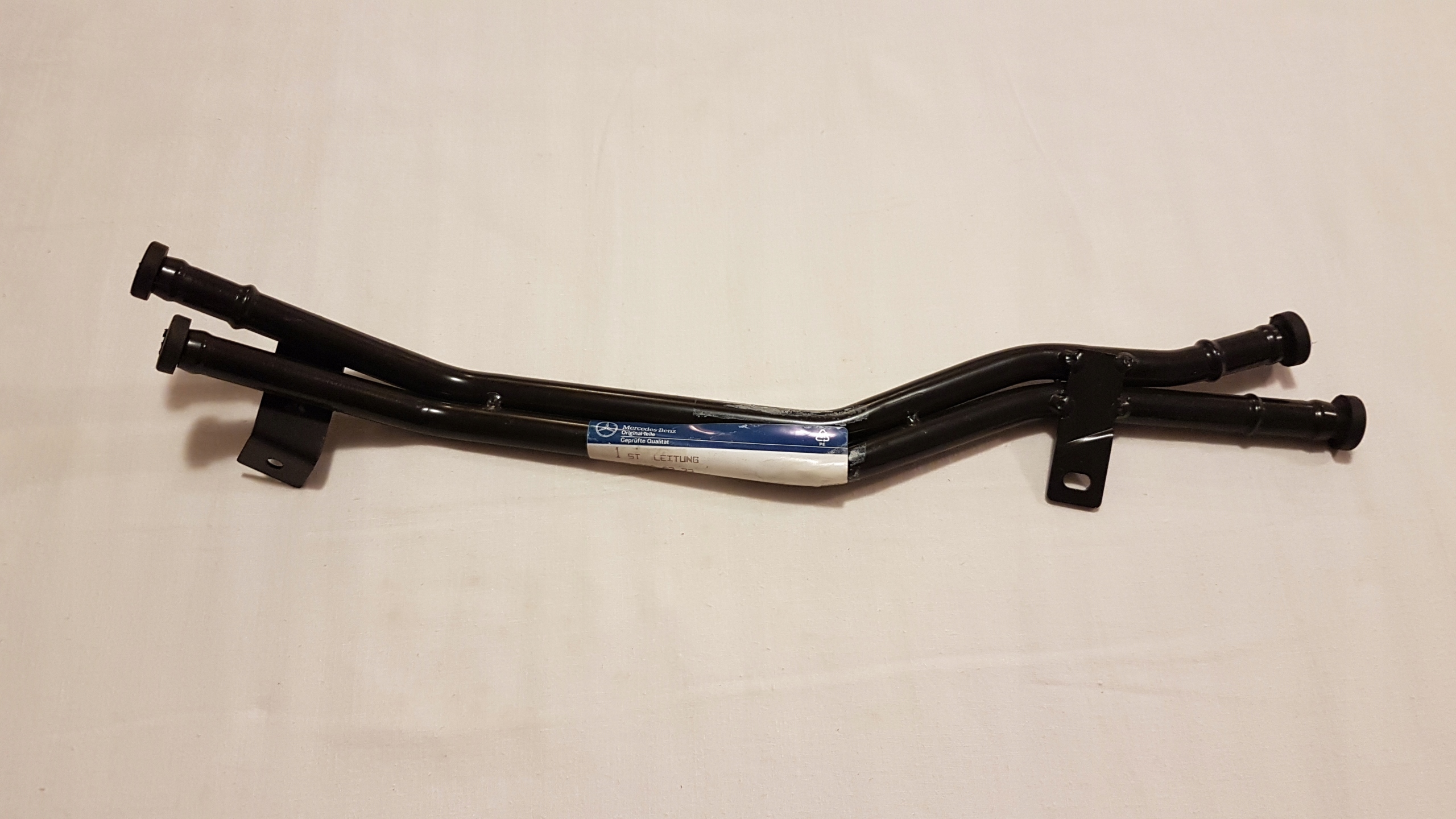 Mercedes w129 водопровод 1295000372