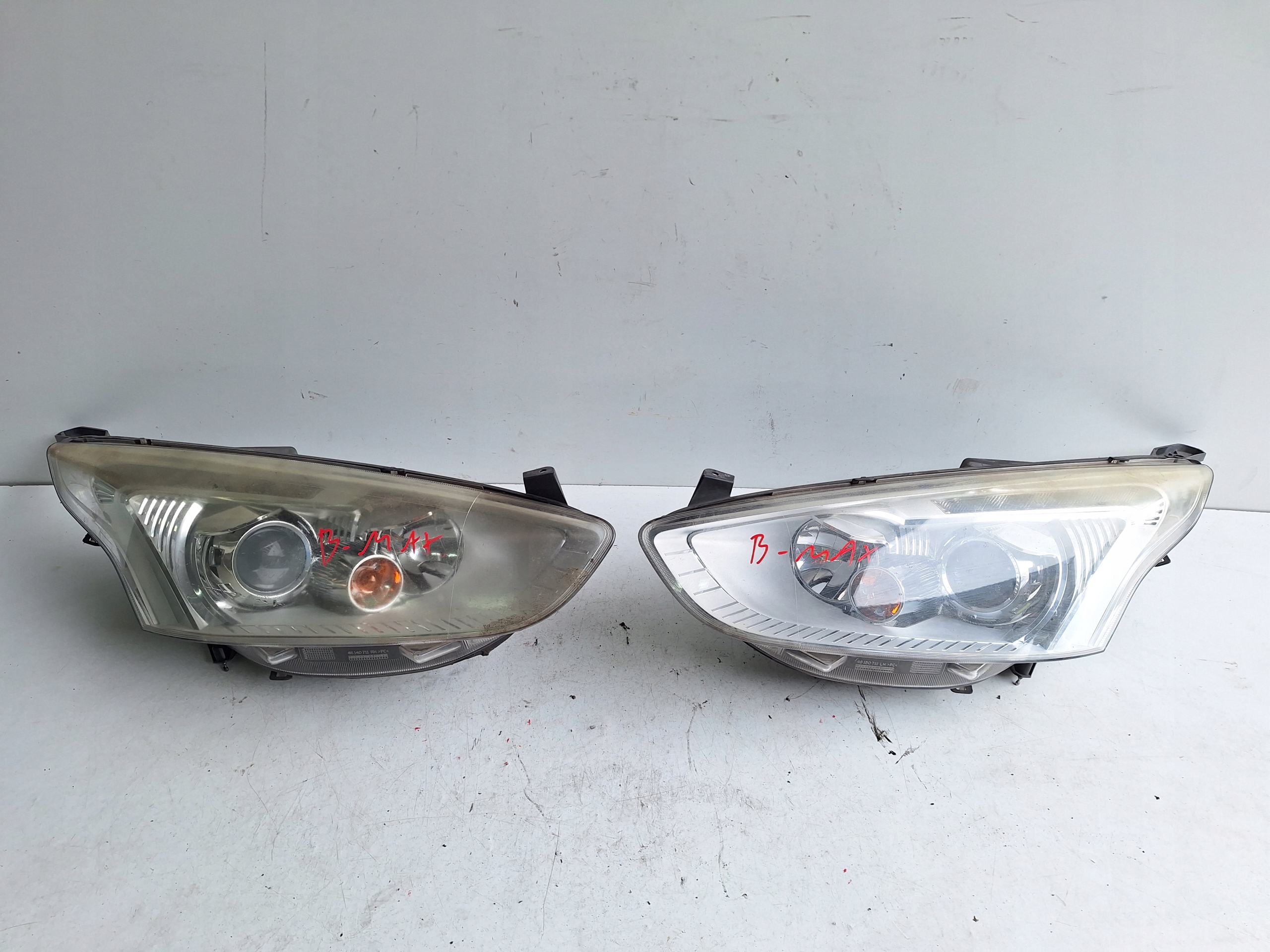 FORD B-MAX 14-17 light right UK lens + LED