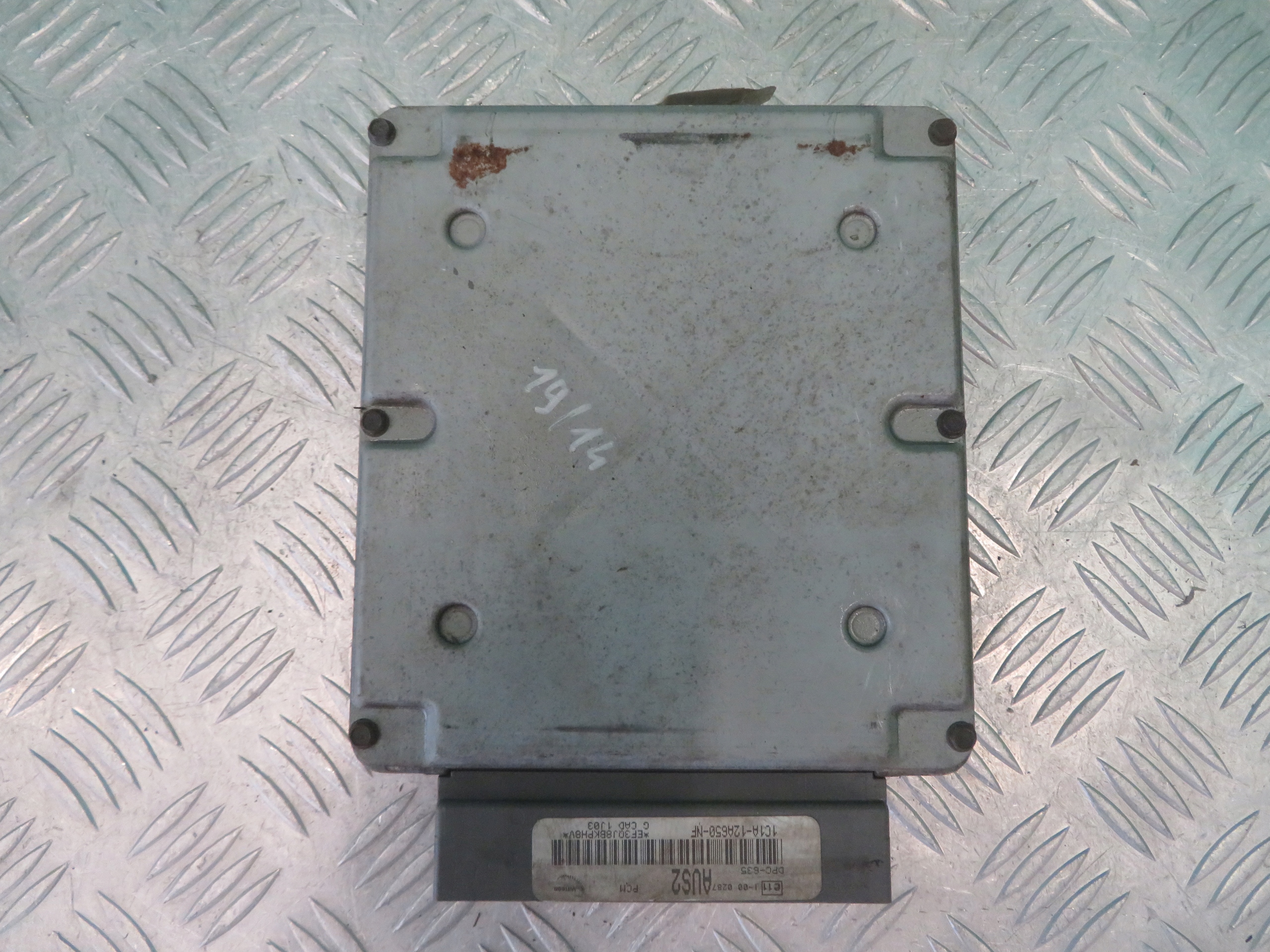 computer control unit of the engine FORD TRANSIT MK7 2.4 08R 1C1A-12A650-NF