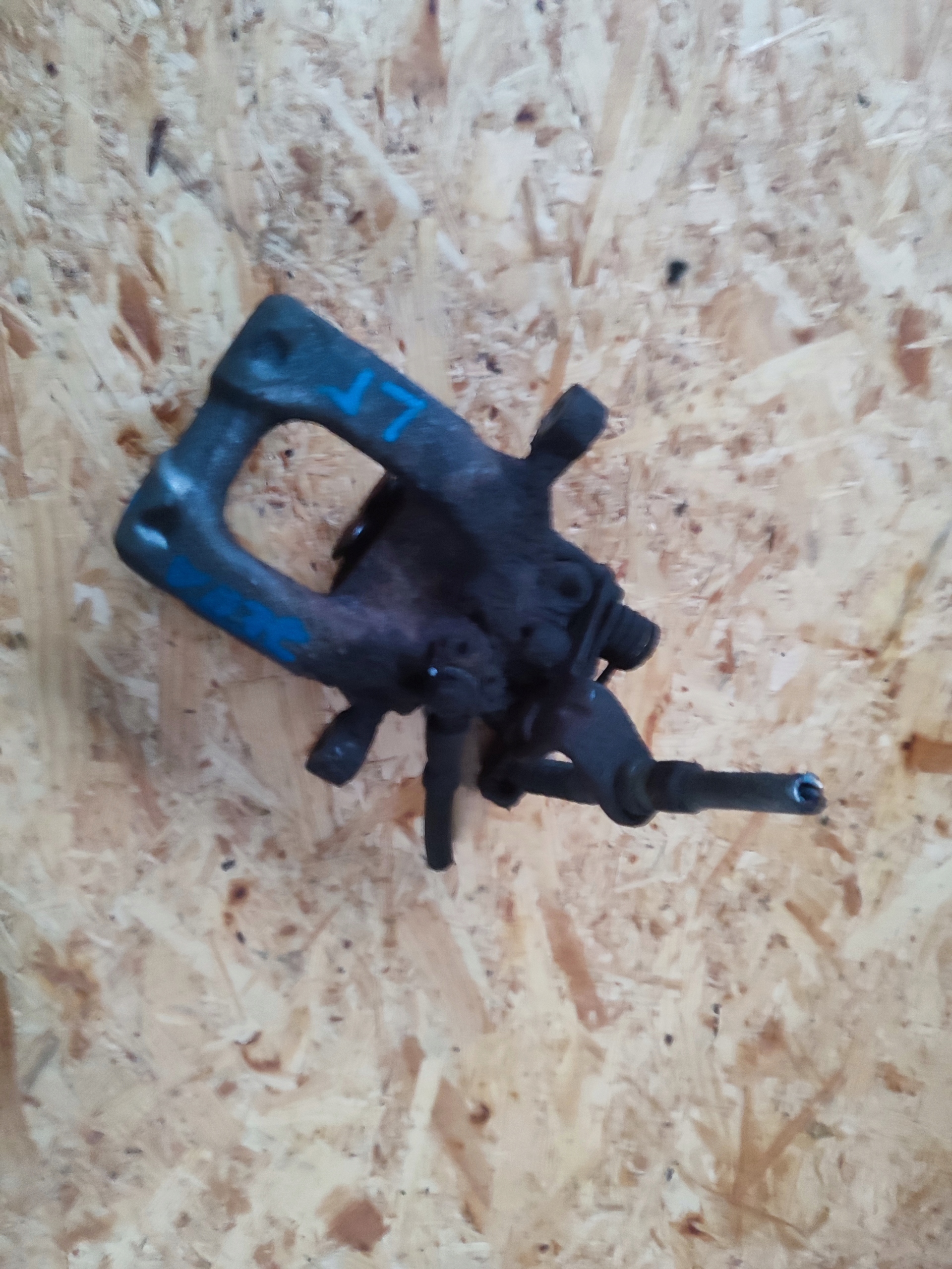 caliper brake left rear part rear Volkswagen Jetta VI