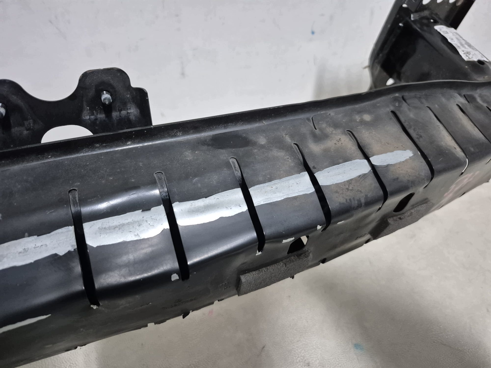 SEAT ALHAMBRA SHARAN 7N sider front front below bumper 7N0807109D