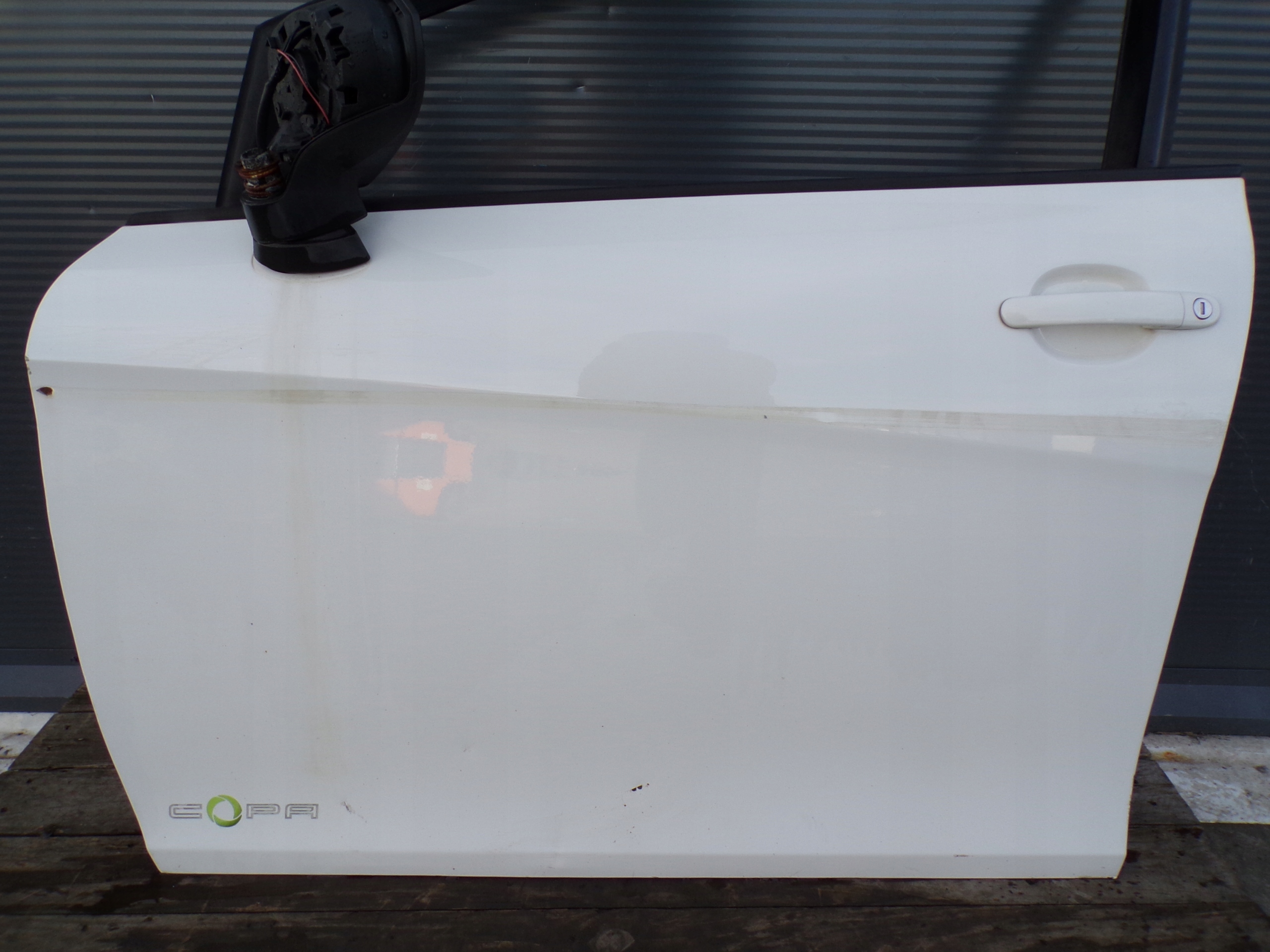 door left front SEAT LEON 2 II colour LB9A