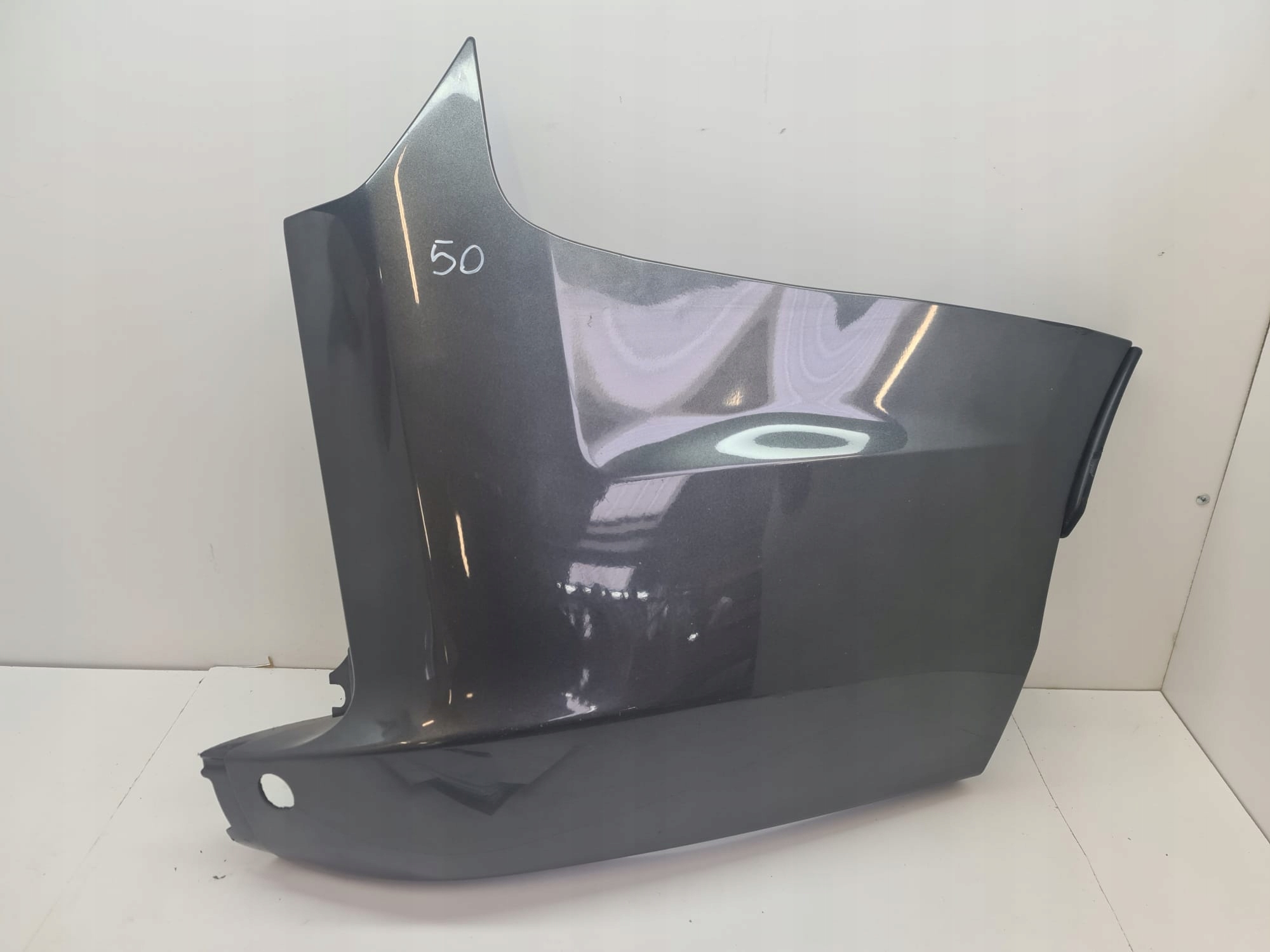 JK21-17926 - КУТ БАМПЕРА ПРАВИЙ ЗАДНІЙ ТРАНЗИТ CUSTOM