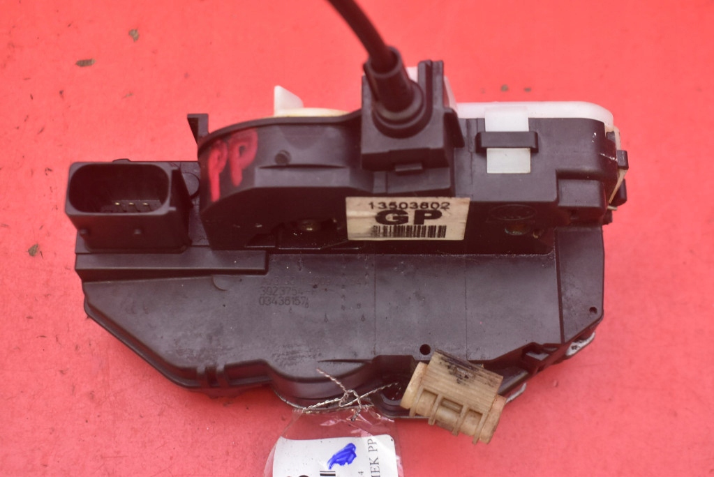 lock door right front front EU 13503802 GP OPEL INSIGNIA A KOMBI 08-14