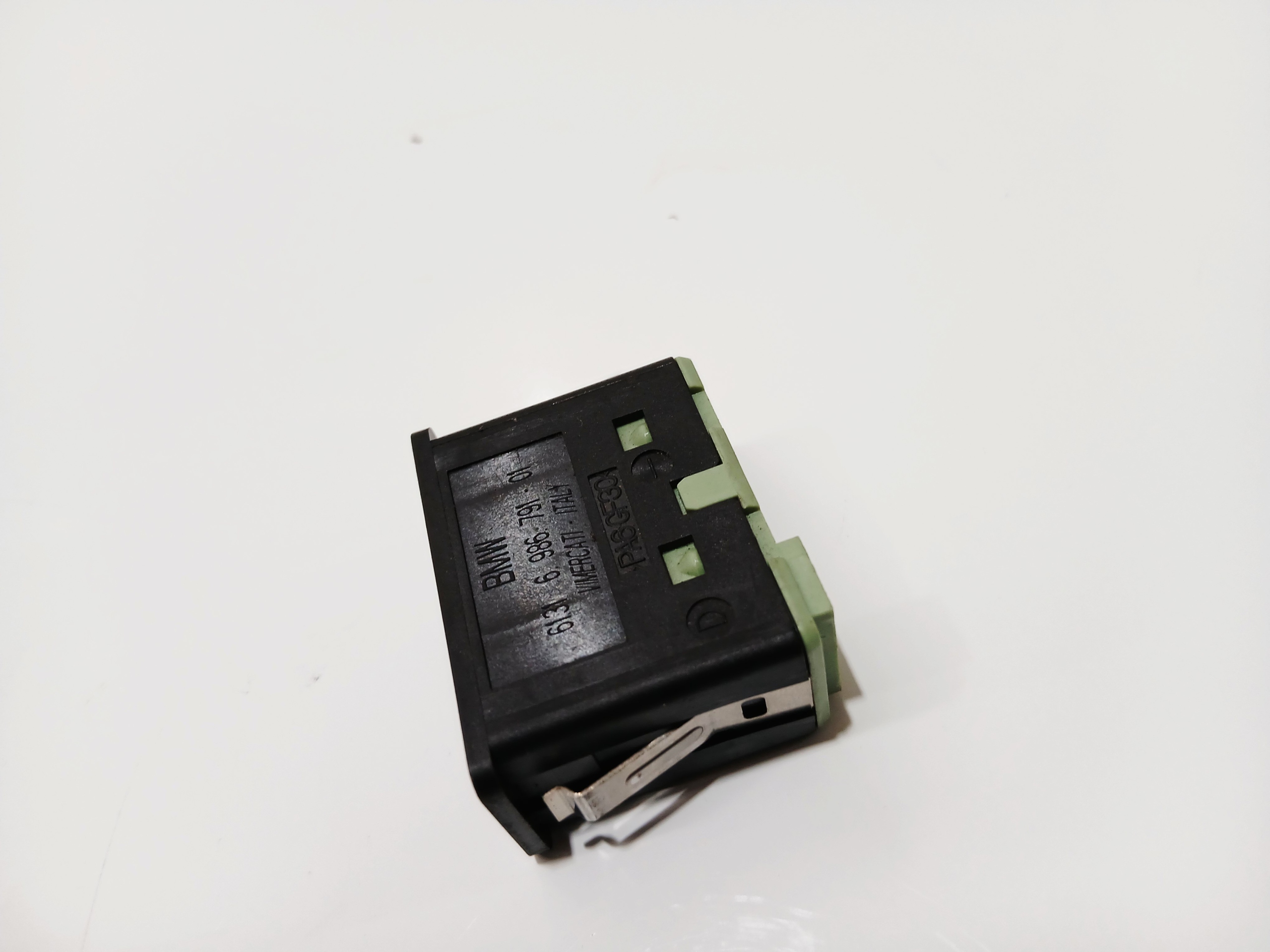 adapter AUX IN BMW E60 E61 OE 6986791 (0001369)