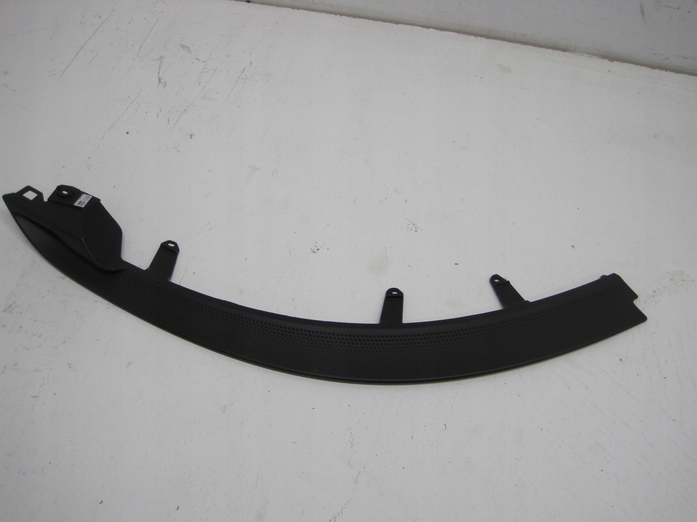 cap moulding bonnet LOGO PORSCHE CARRERA 992807823B