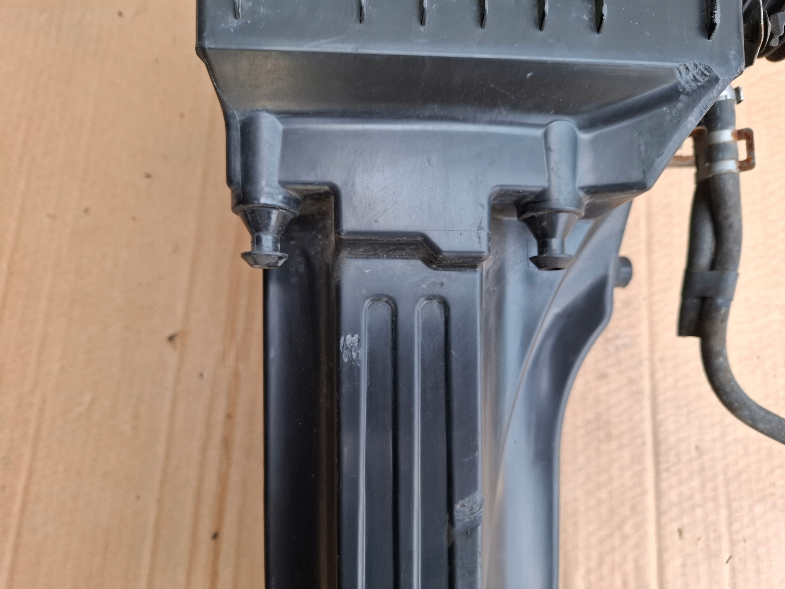 Gehäuse filter luft FORD FIESTA MK7 AV21-9600-AA 1.4 TDCI