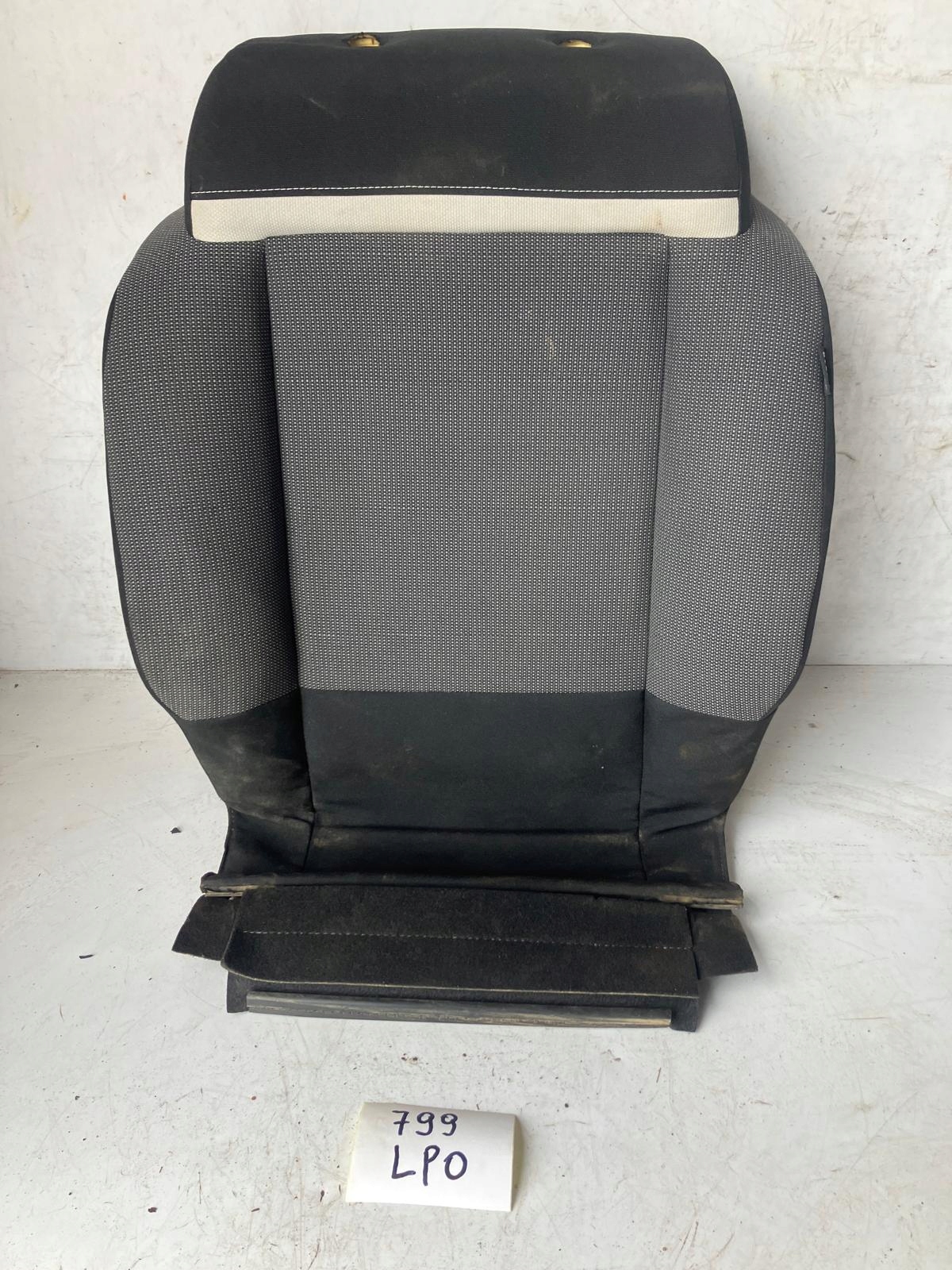 OPARCIE seat driver´s left front CITROEN C3 AIRCROSS