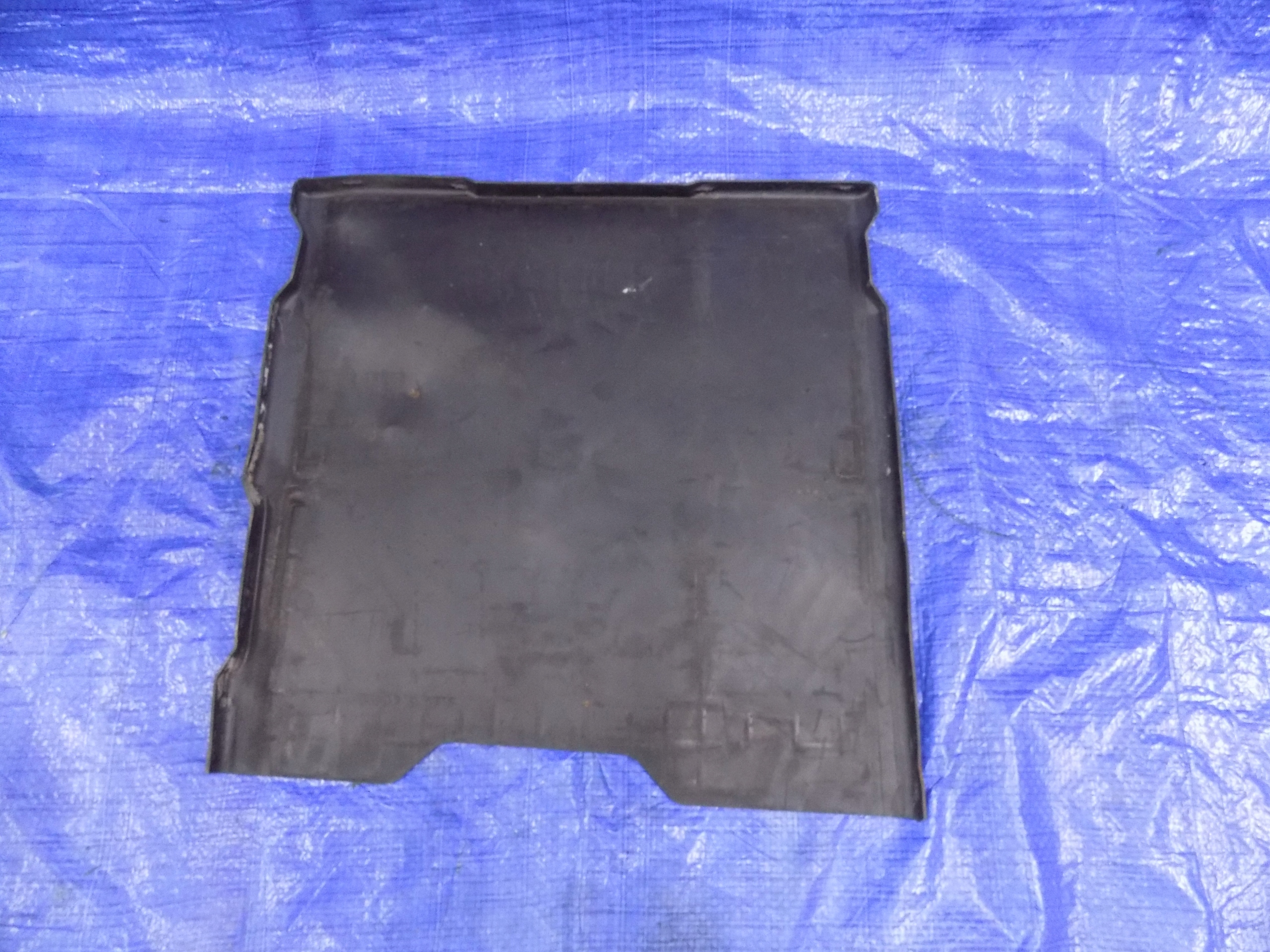 1347817 - Ковер пол SCANIA P380 11R E5