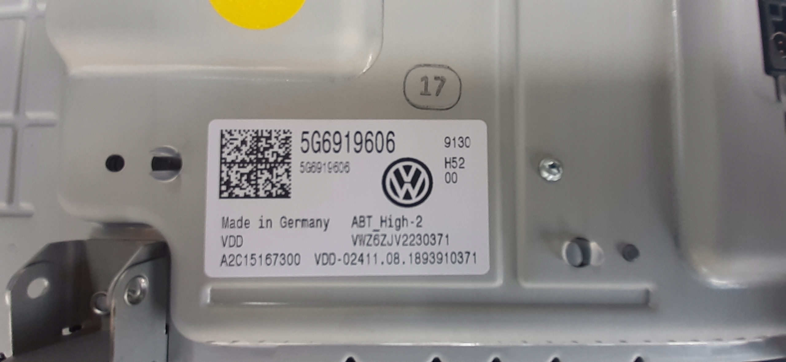радио 5G6919606 vw GOLF VII 2019R 22KM