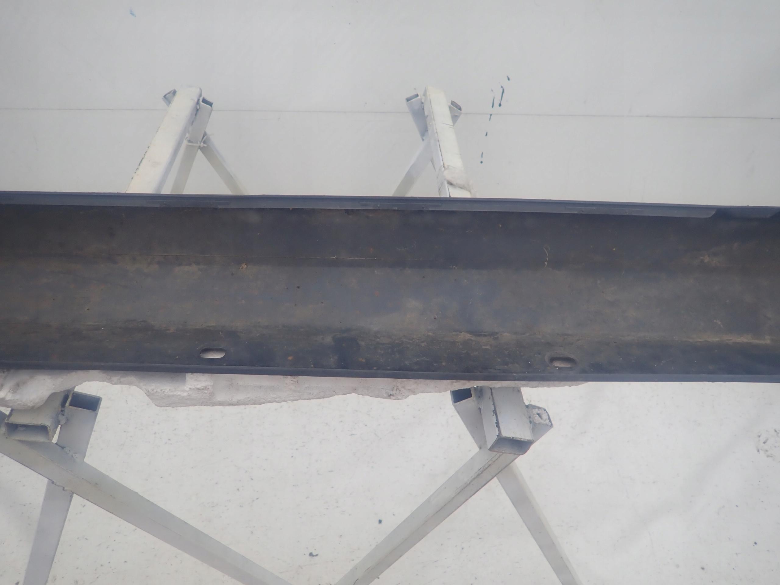 MERCEDES C-KLASA W204 threshold right moulding threshold