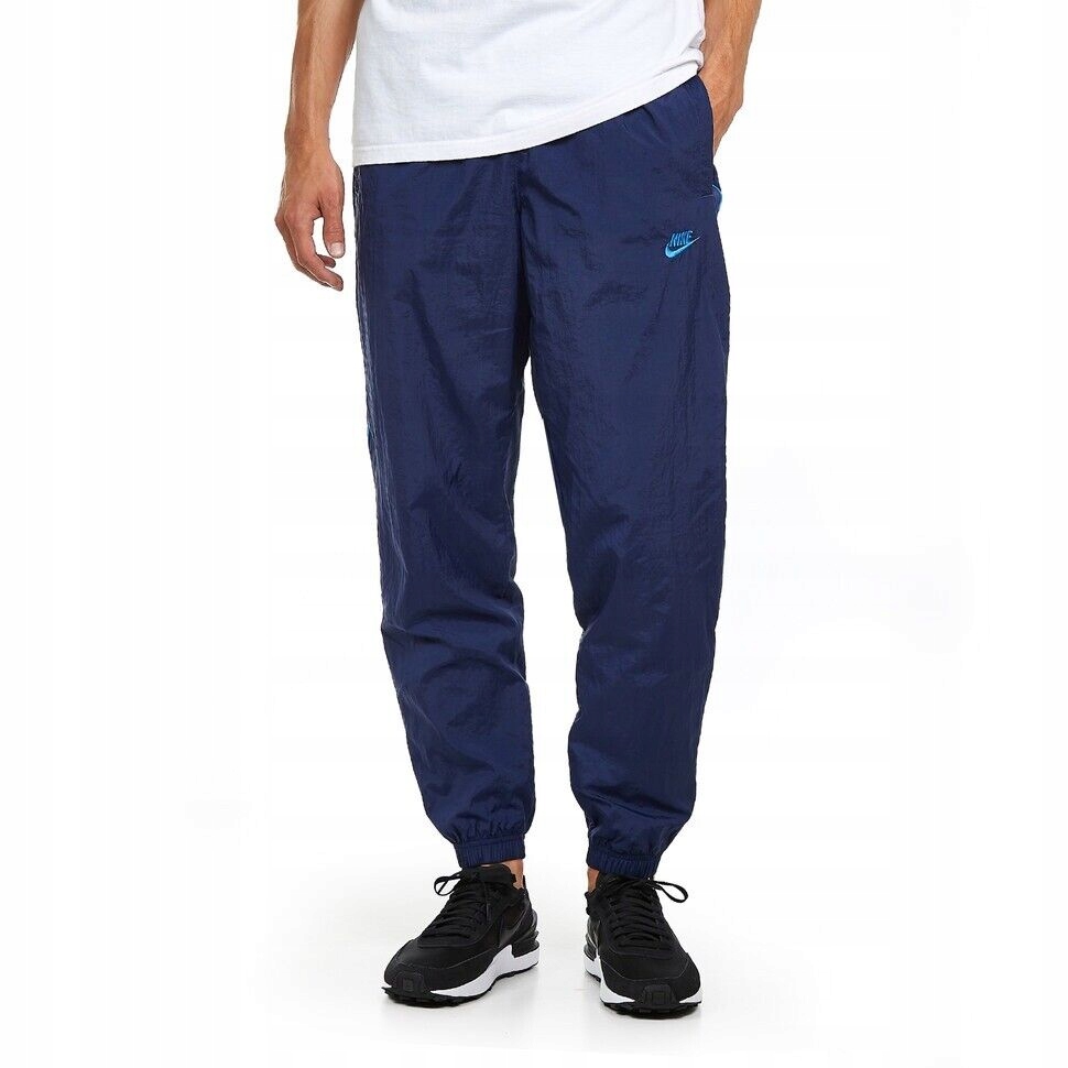 Pánské teplákové kalhoty Nike Core Track Jogger Pants DR9093-410 vel. M léto