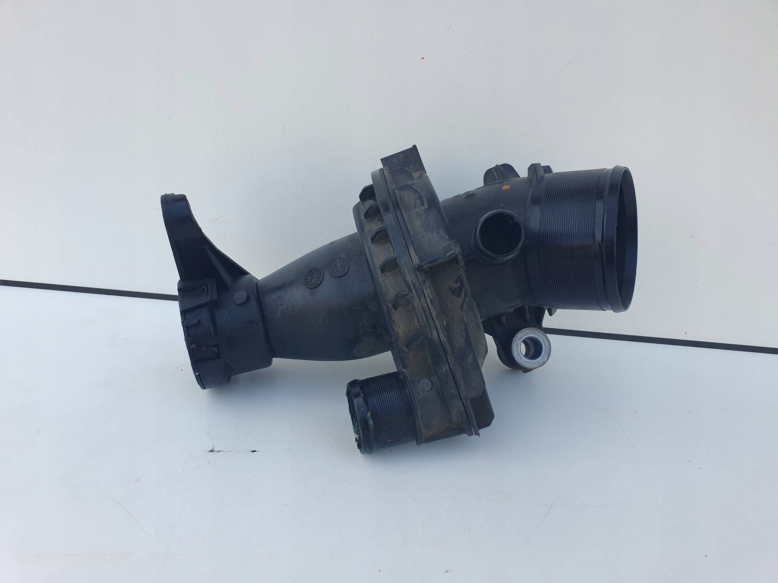 Nissan Qashqai wiring pipe air