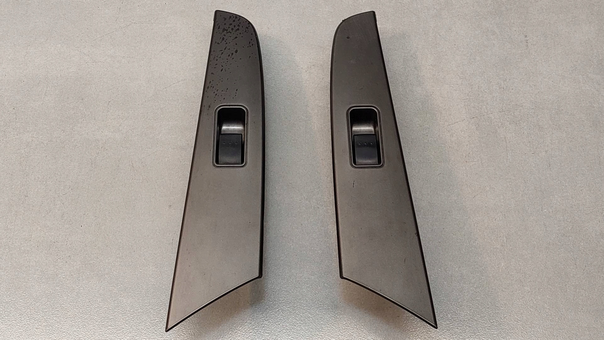 PANEL Vitre Droite Gauche Arrière MAZDA 3 1.6 MZ-CD