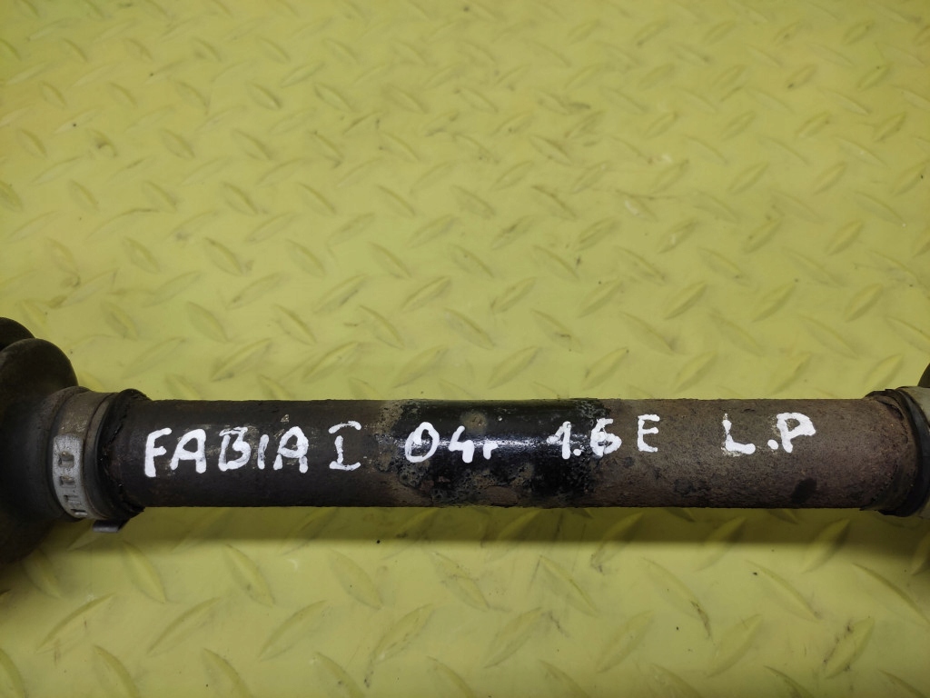 SKODA FABIA and 1.6 semi-axis NAPEDOWA left