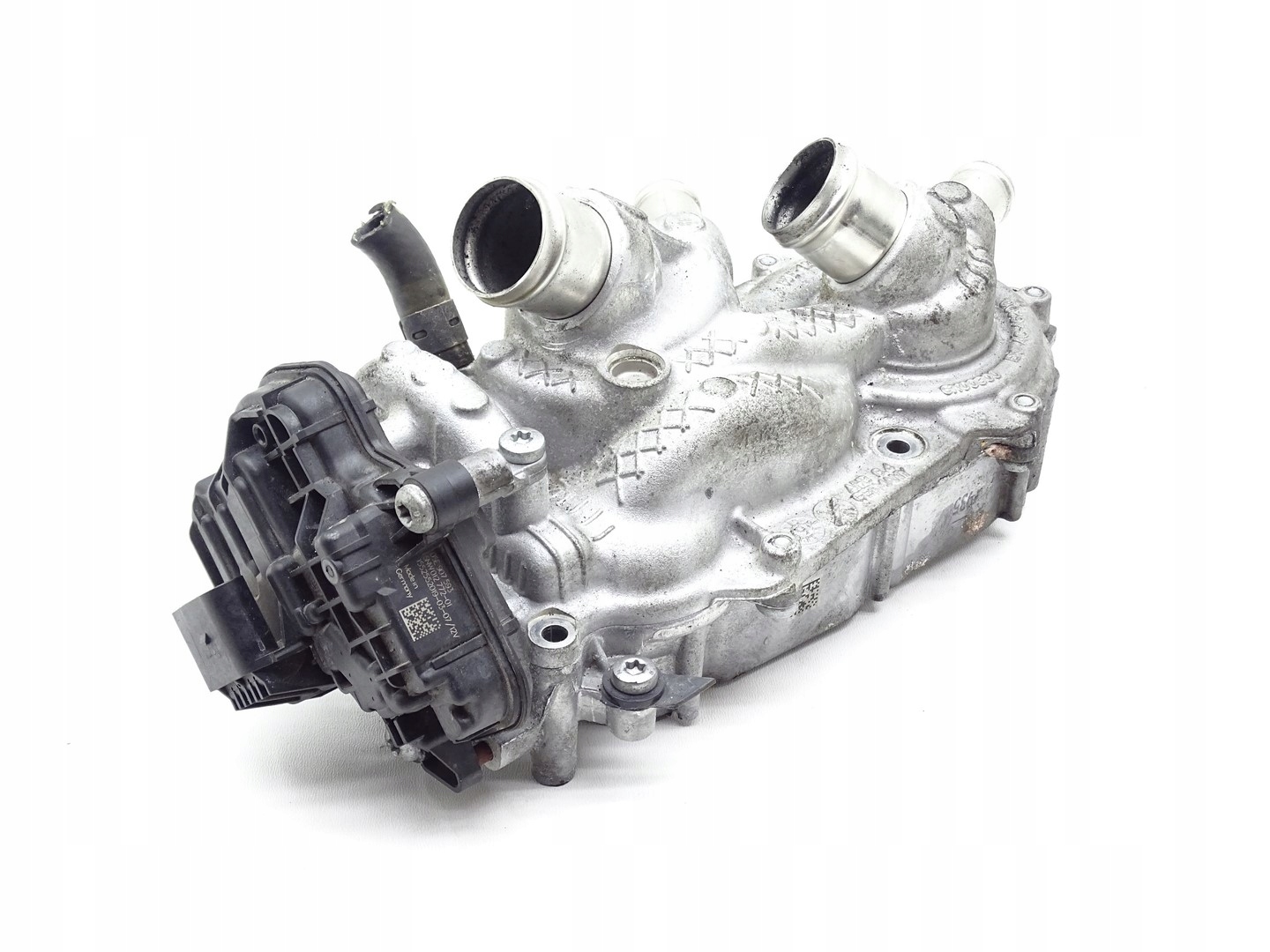 water pump regulator VW GOLF VII ARTEON PASSAT B8 1.5 TSI 05E121117C