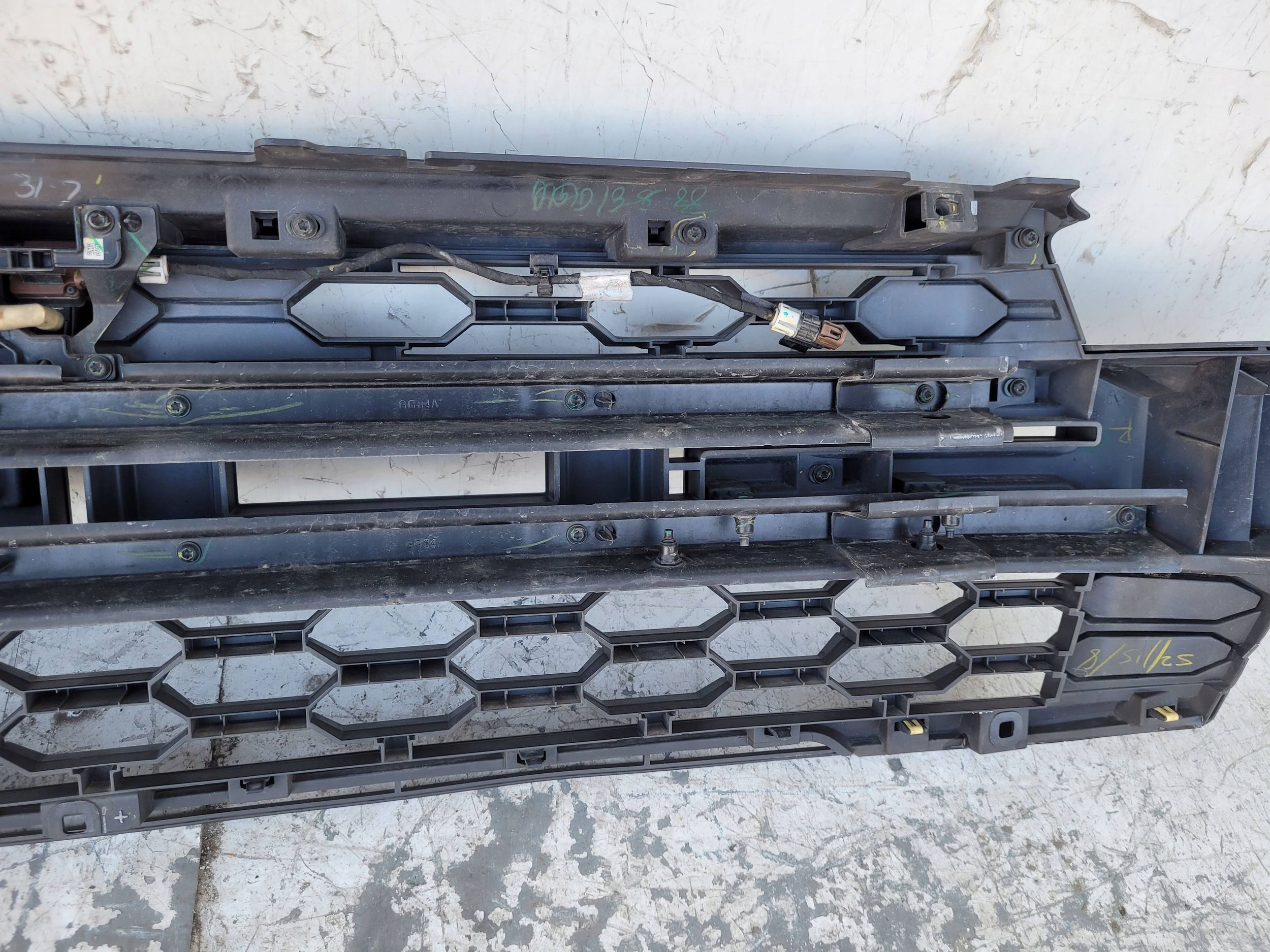 Ford Ranger 4 Mk4 Kühlergrill FRONTGRILL Kühlergitter N1WB8350F - Thumbnail 10