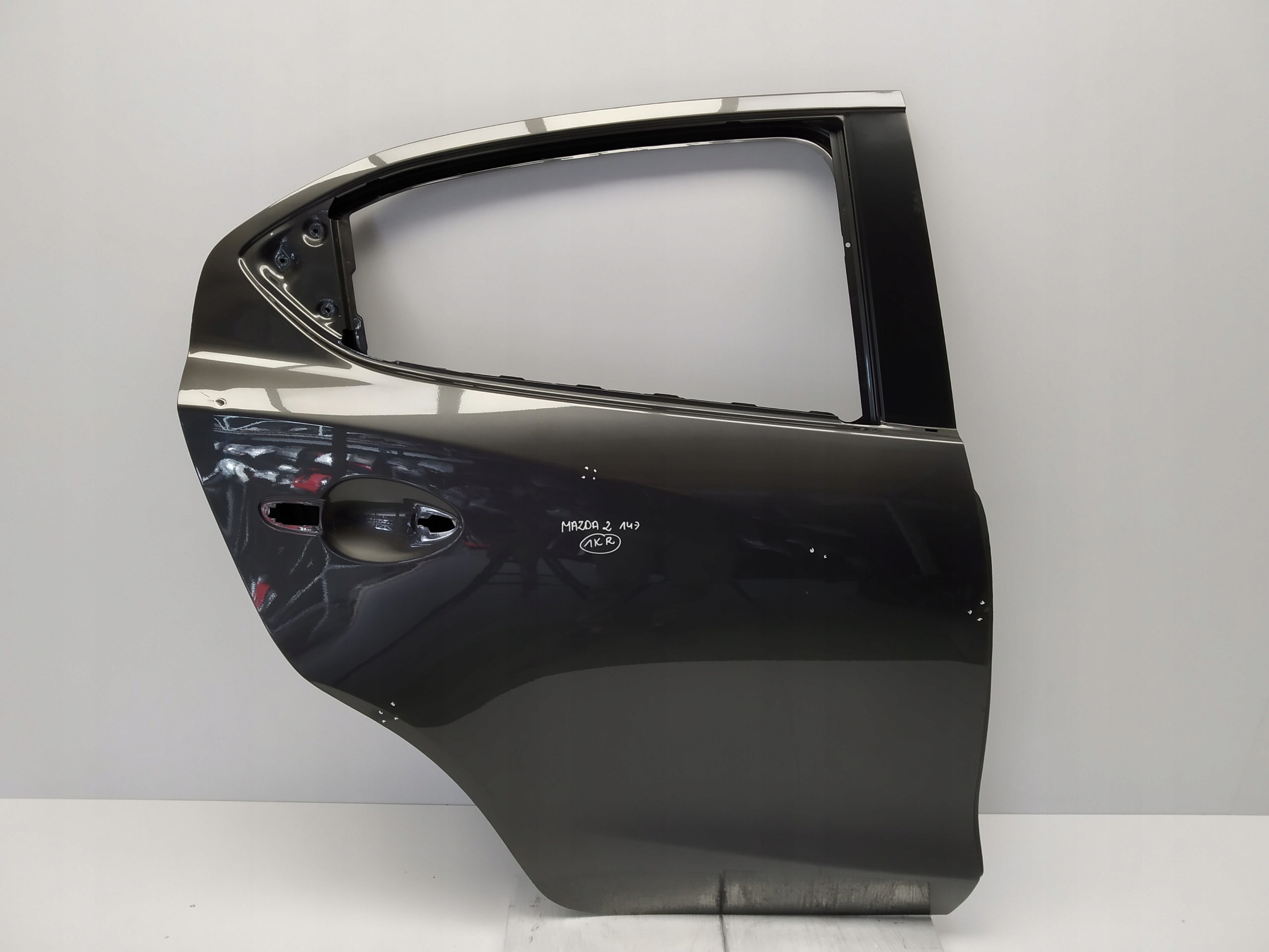 2014- Mazda II DJ 2 door rear part right rear. grey
