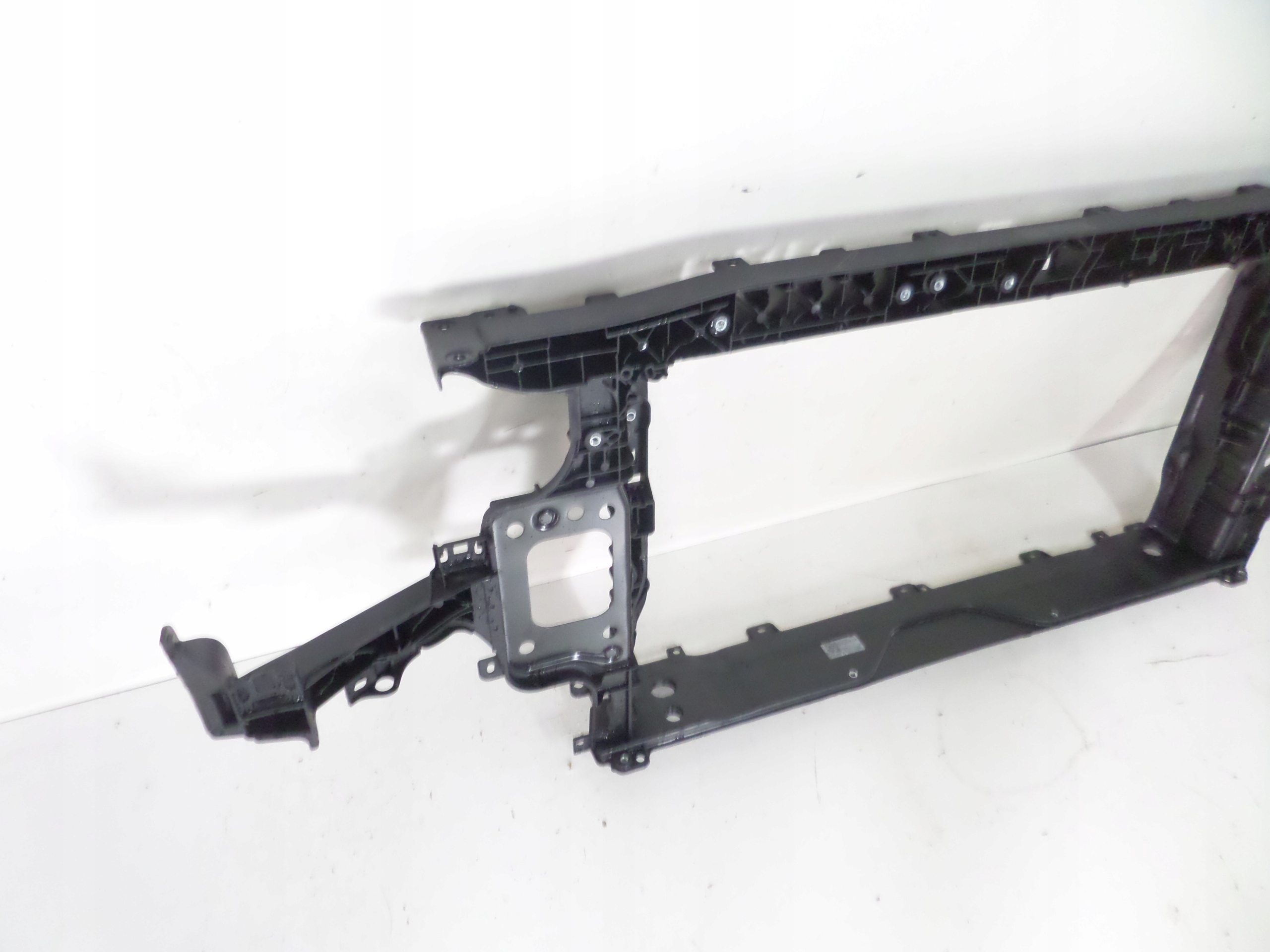 support panel for radiators front HYUNDAI I30 III 18- 64105-G4120