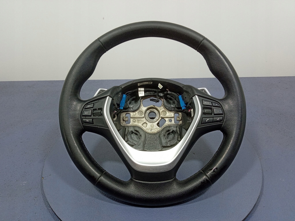 BMW 3 F30 F31 F32 KIEROWNICA TRÓJRAMIENNA SPORT SKÓRA ŁOPATKI