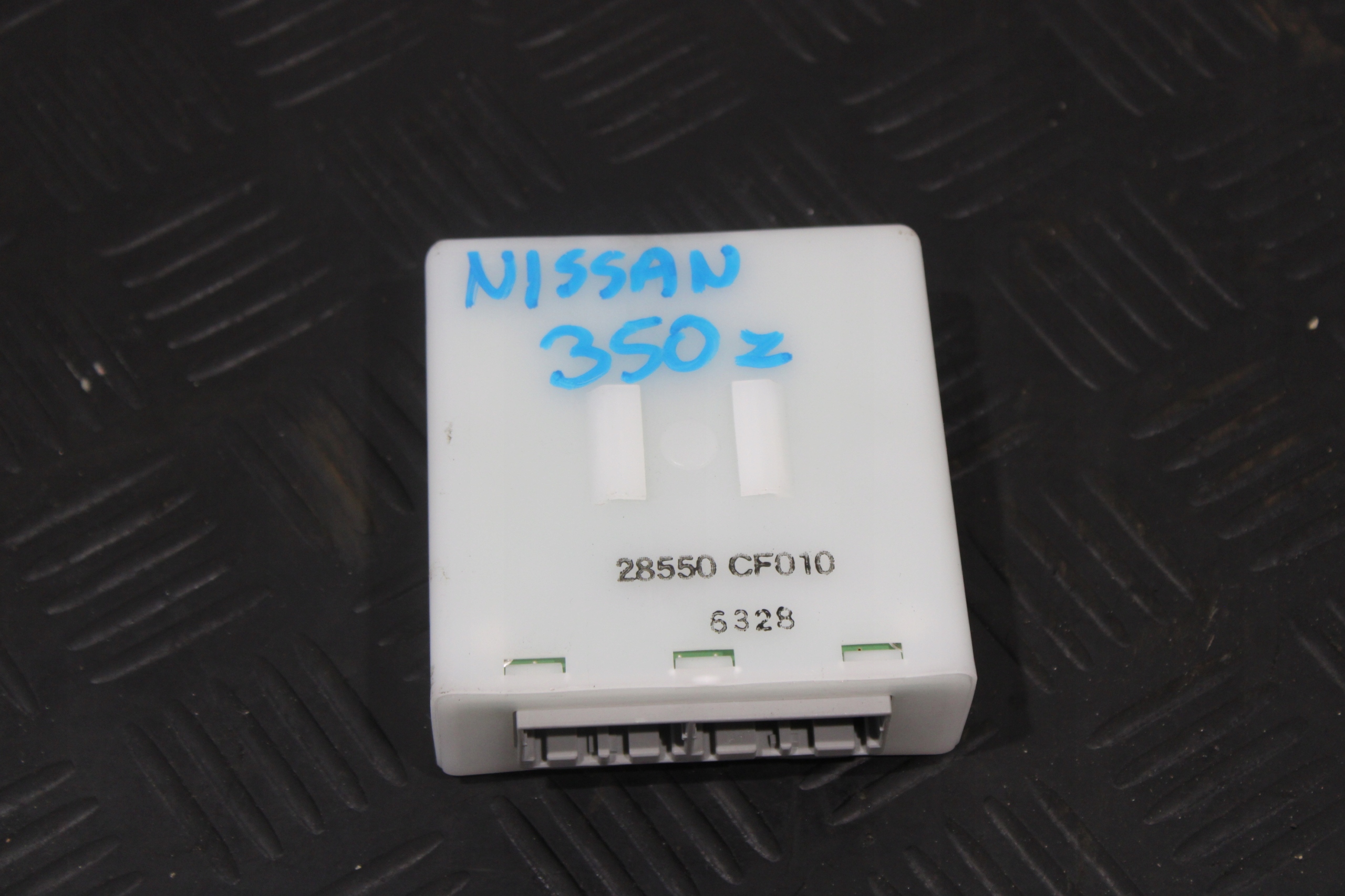 module control unit NISSAN 350Z LIFT ROADSTER 28550CF010