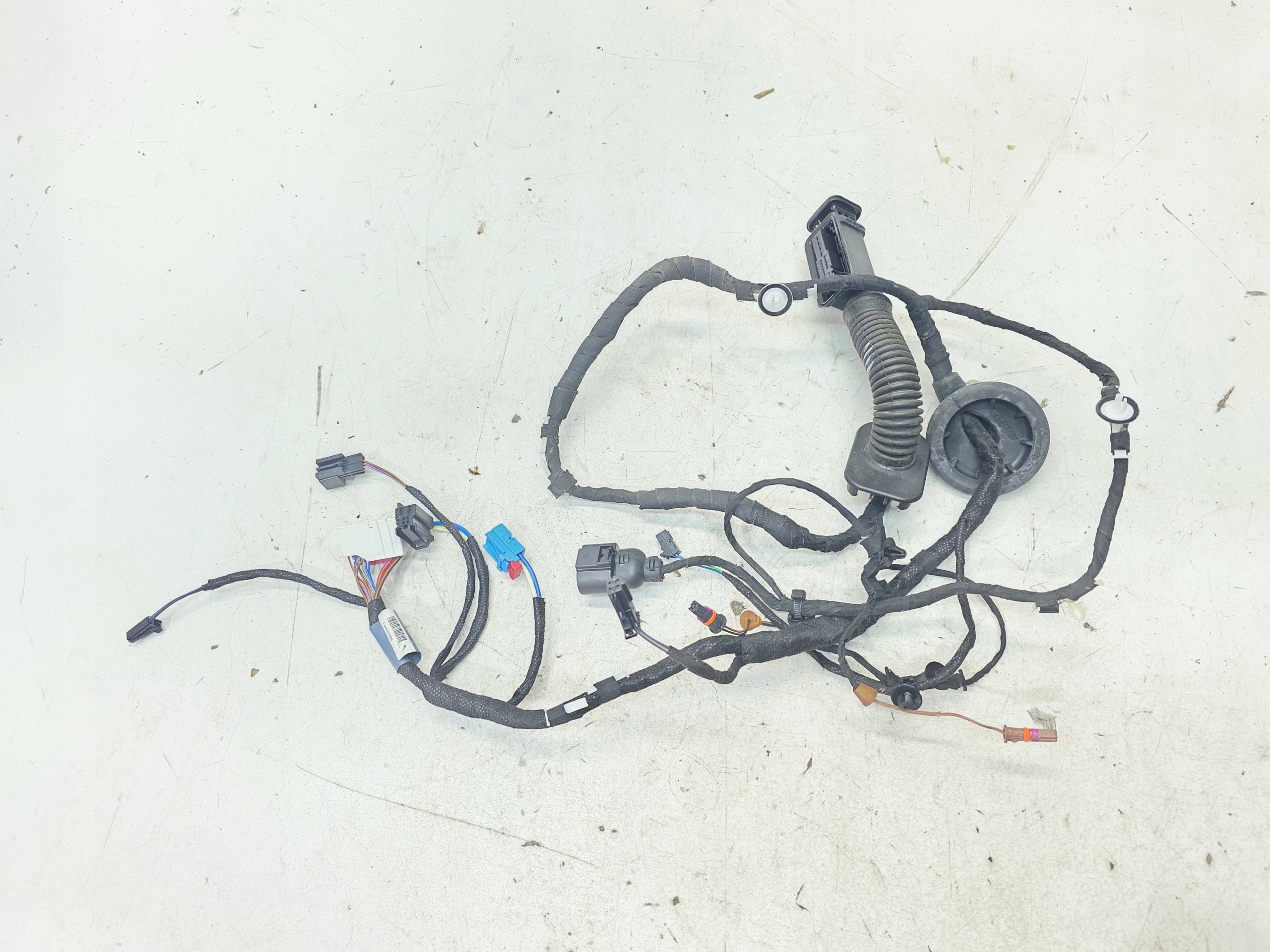 bundle wiring door KEYLESS left rear part AUDI A5 8W SPORTBACK 8W8971687S