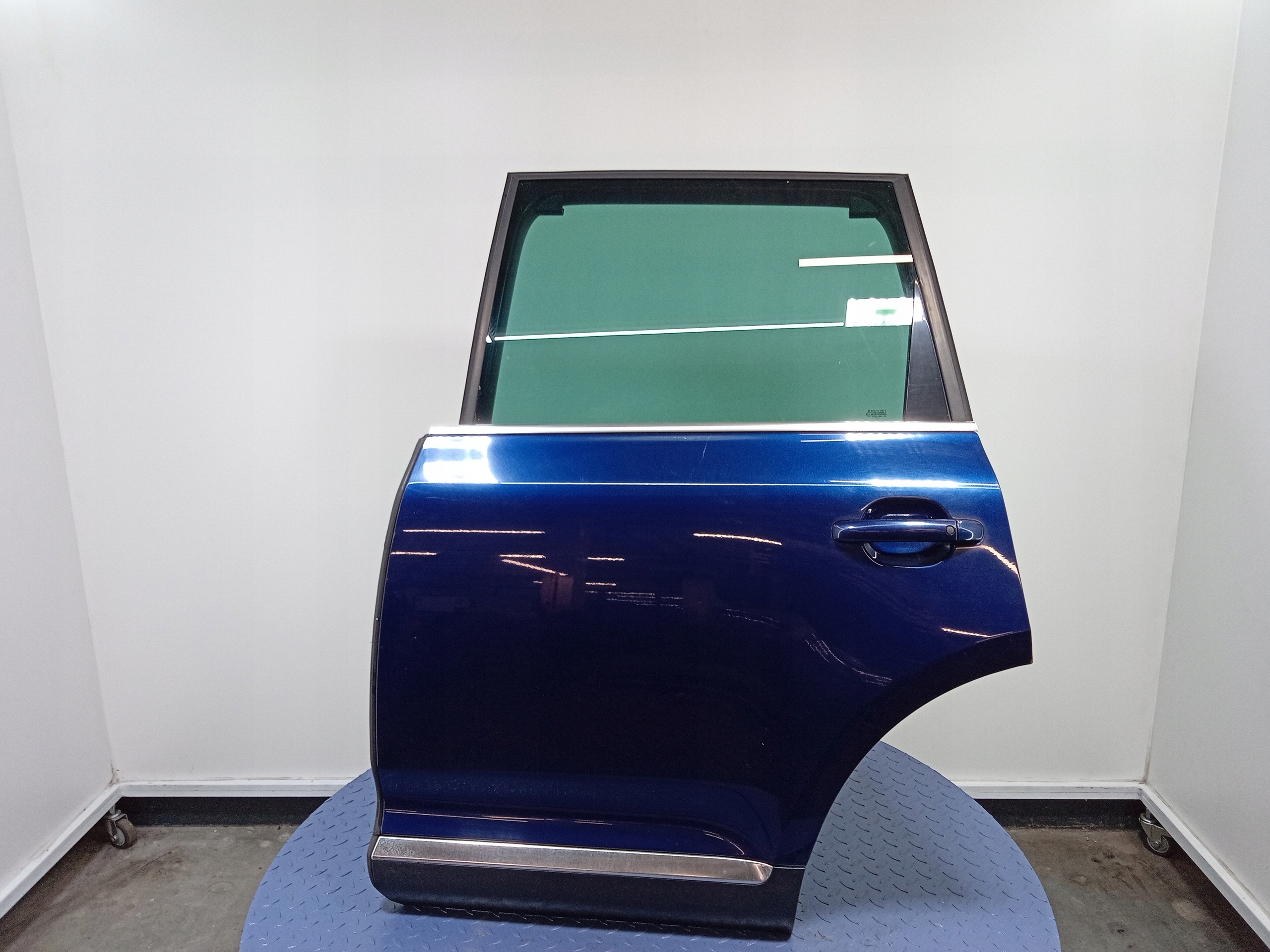 VW TOUAREG Il ДВЕРИ ЗАД. ЗАДНЕЕ СЛЕВА Ld5q