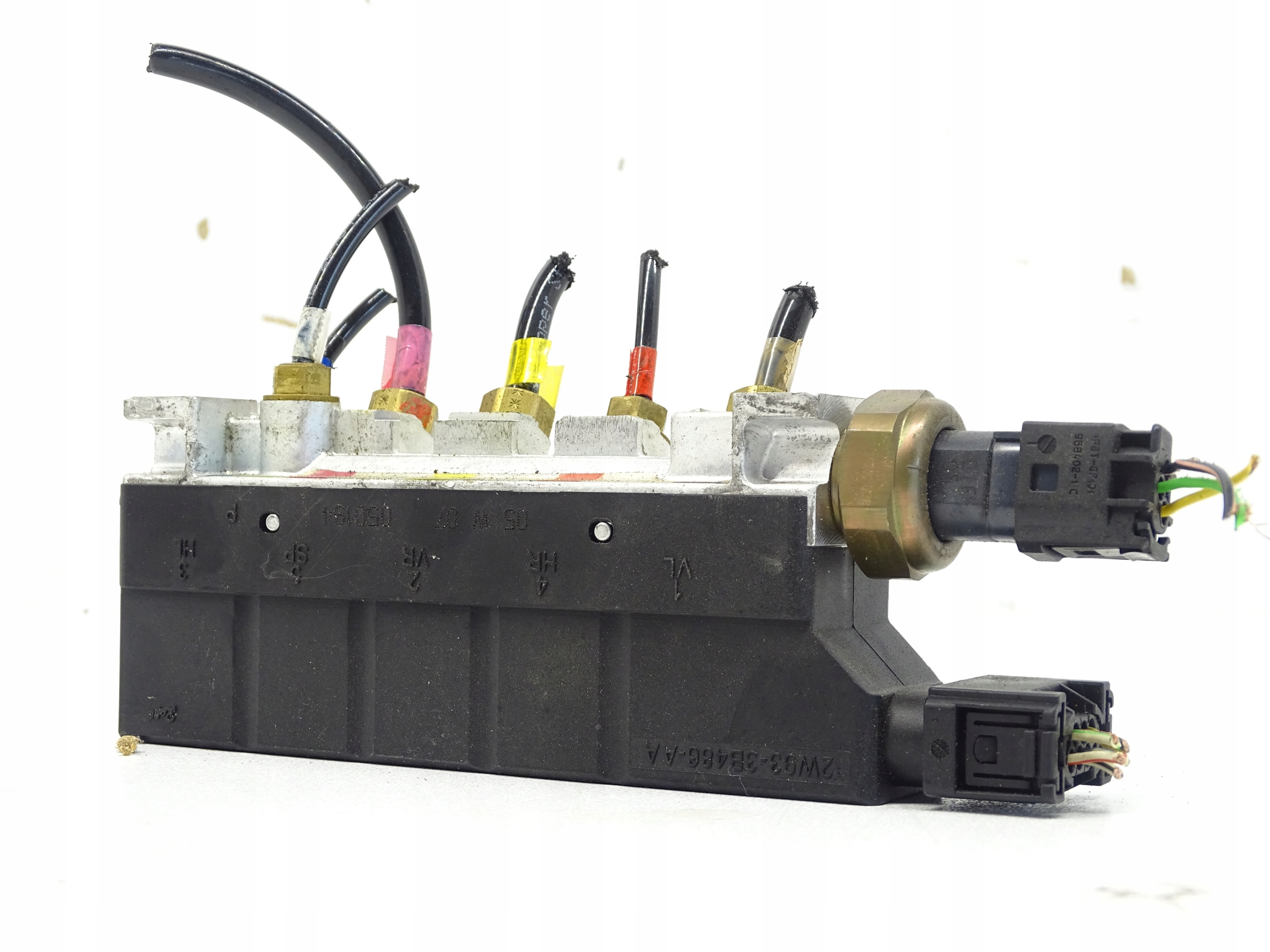 ROZDZIELACZ springing JAGUAR XJ X350 2W93-3B486-AA