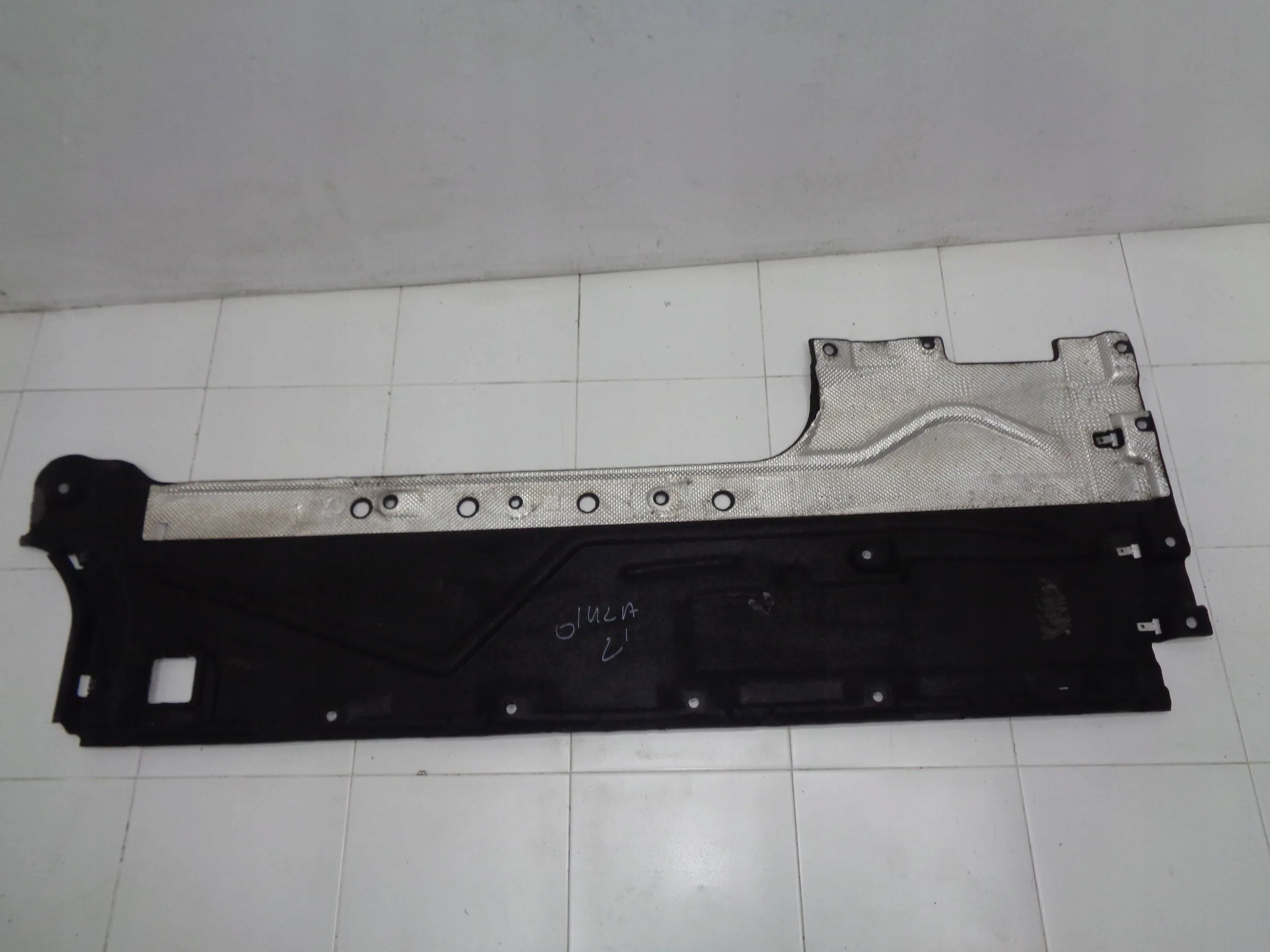 ALFA ROMEO GIULIA ЗАХИСТ СТАТІ З НИЗУ ЛІВА 15r-