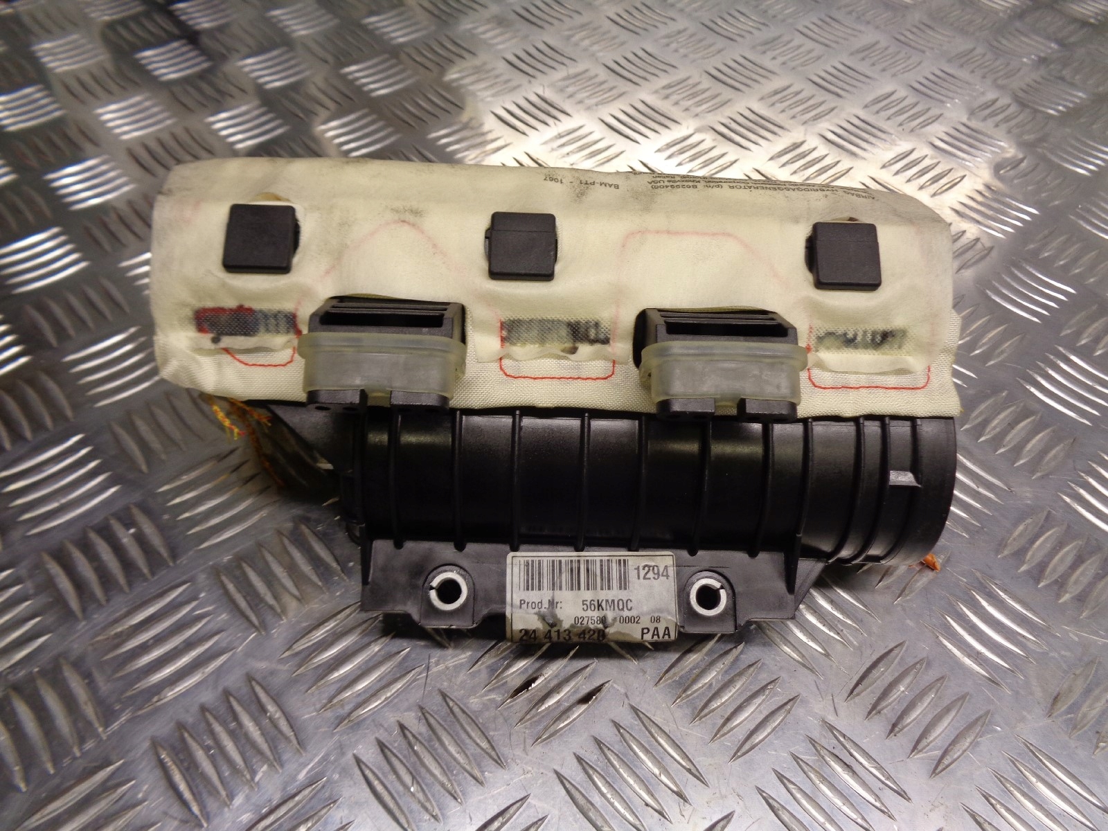 PODUSZKA AIRBAG PASAŻERA OPEL VECTRA C 24413420 Typ samochodu Samochody osobowe