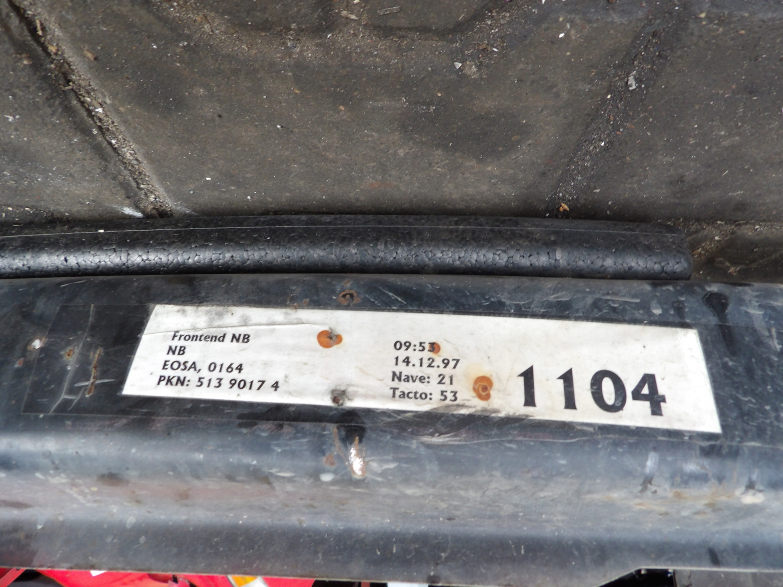 Volkswagen New Beetle bumper support front 51390174