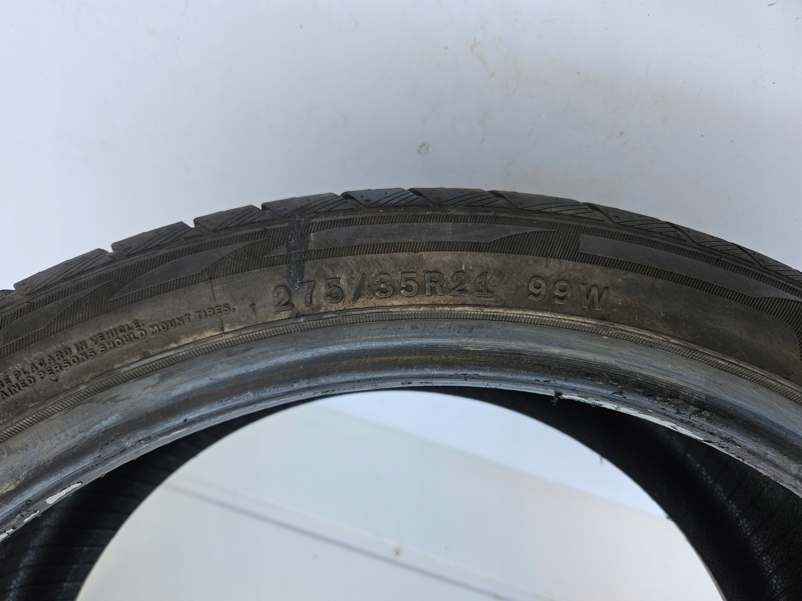 gomma ATLAS FORCE UHP 275/35R21 99W 2022 5mm