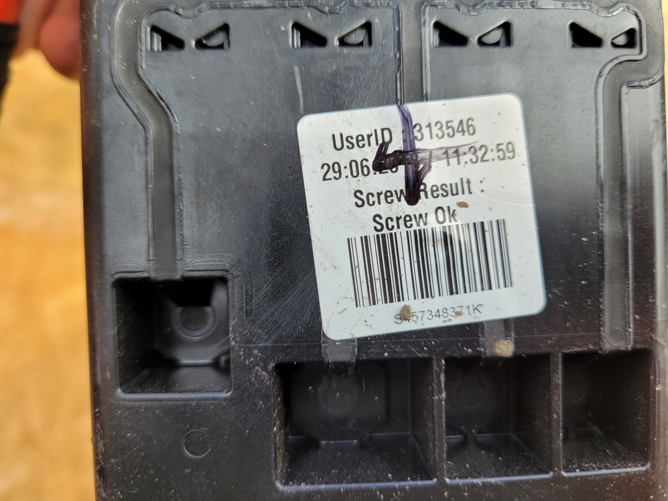 ROZDZIELACZ AKUMULATORA BMW 2 F46