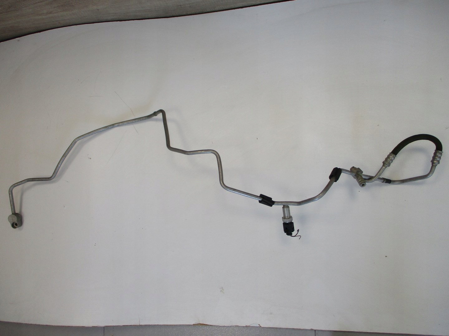 WAZ PRZEWOD KLIMATYZACJI 6R1820741N